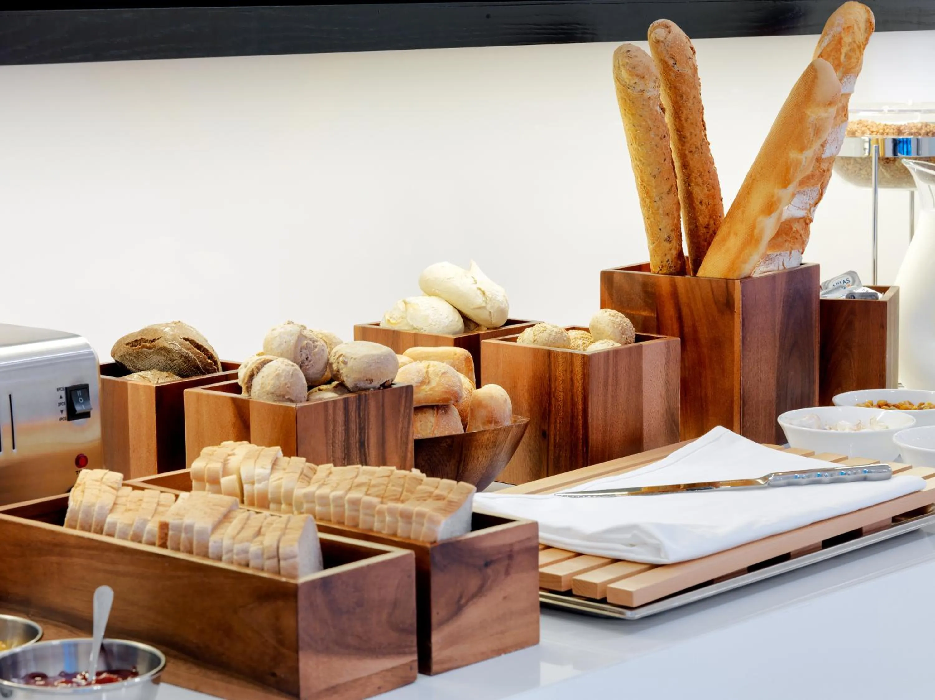 Food in H10 Art Gallery 4* Sup