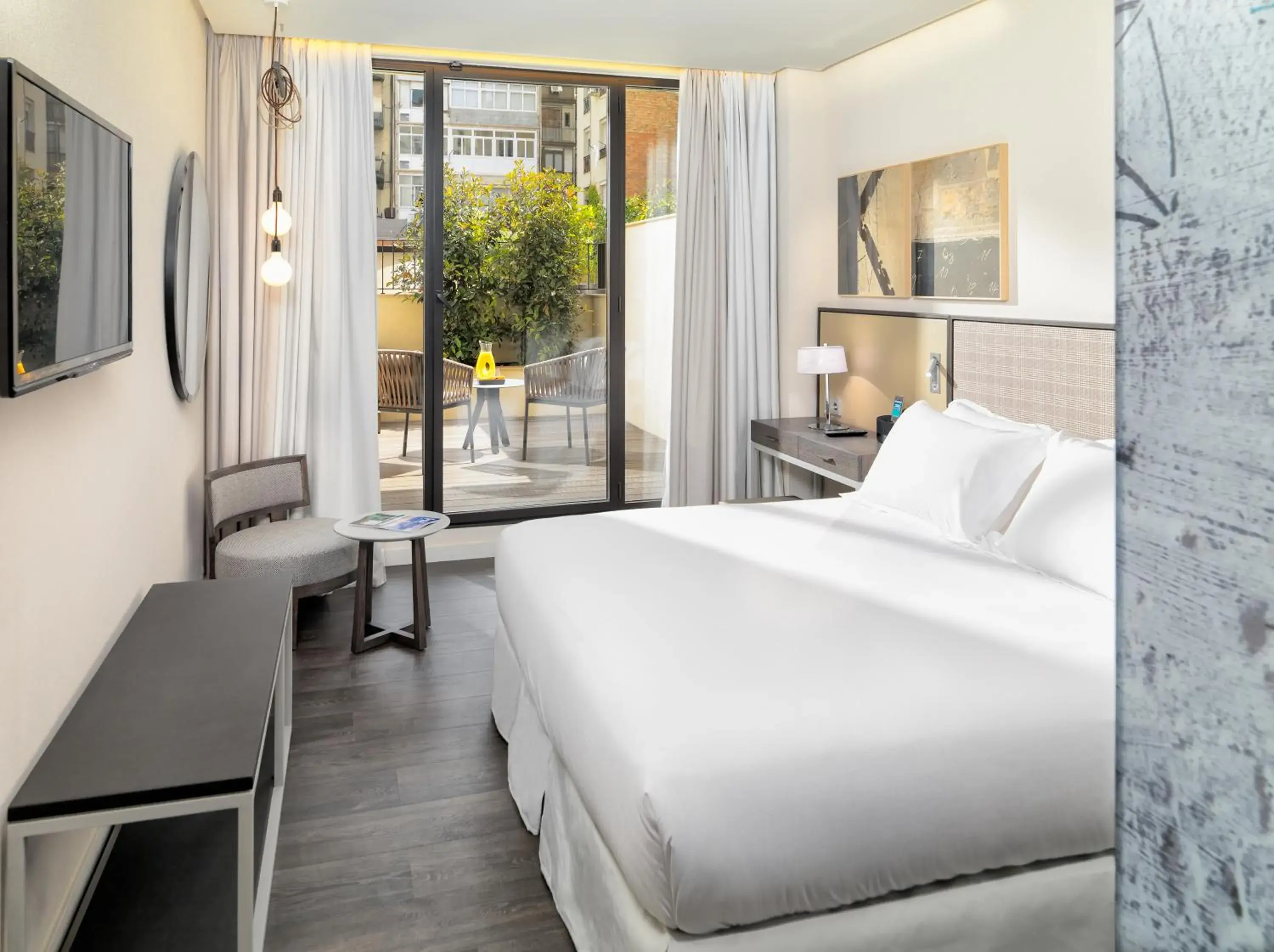 Bedroom, Bed in H10 Art Gallery 4* Sup Bedroom, Bed in H10 Art Gallery 4* Sup