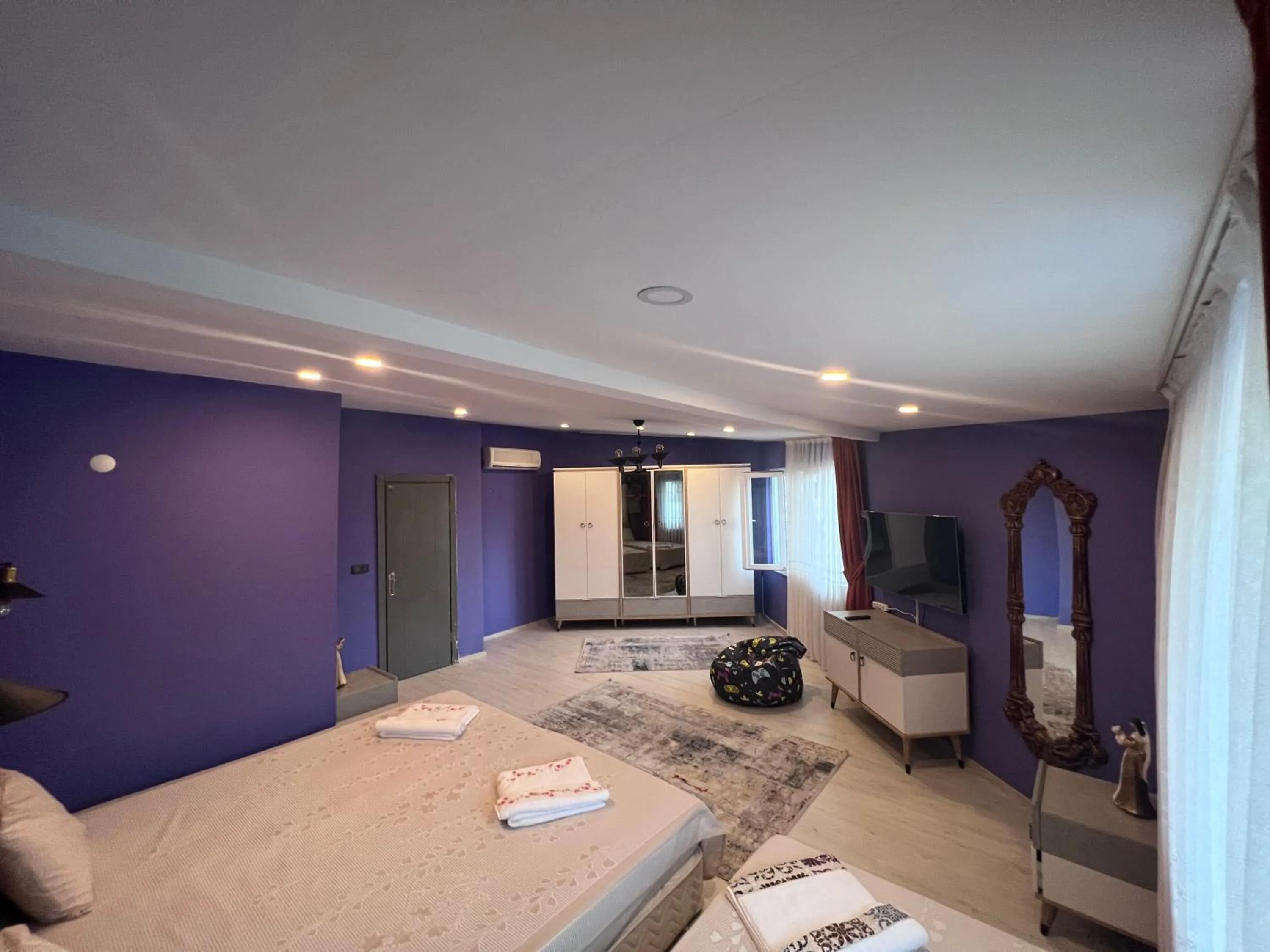 TV and multimedia in Art Pansiyon Belek