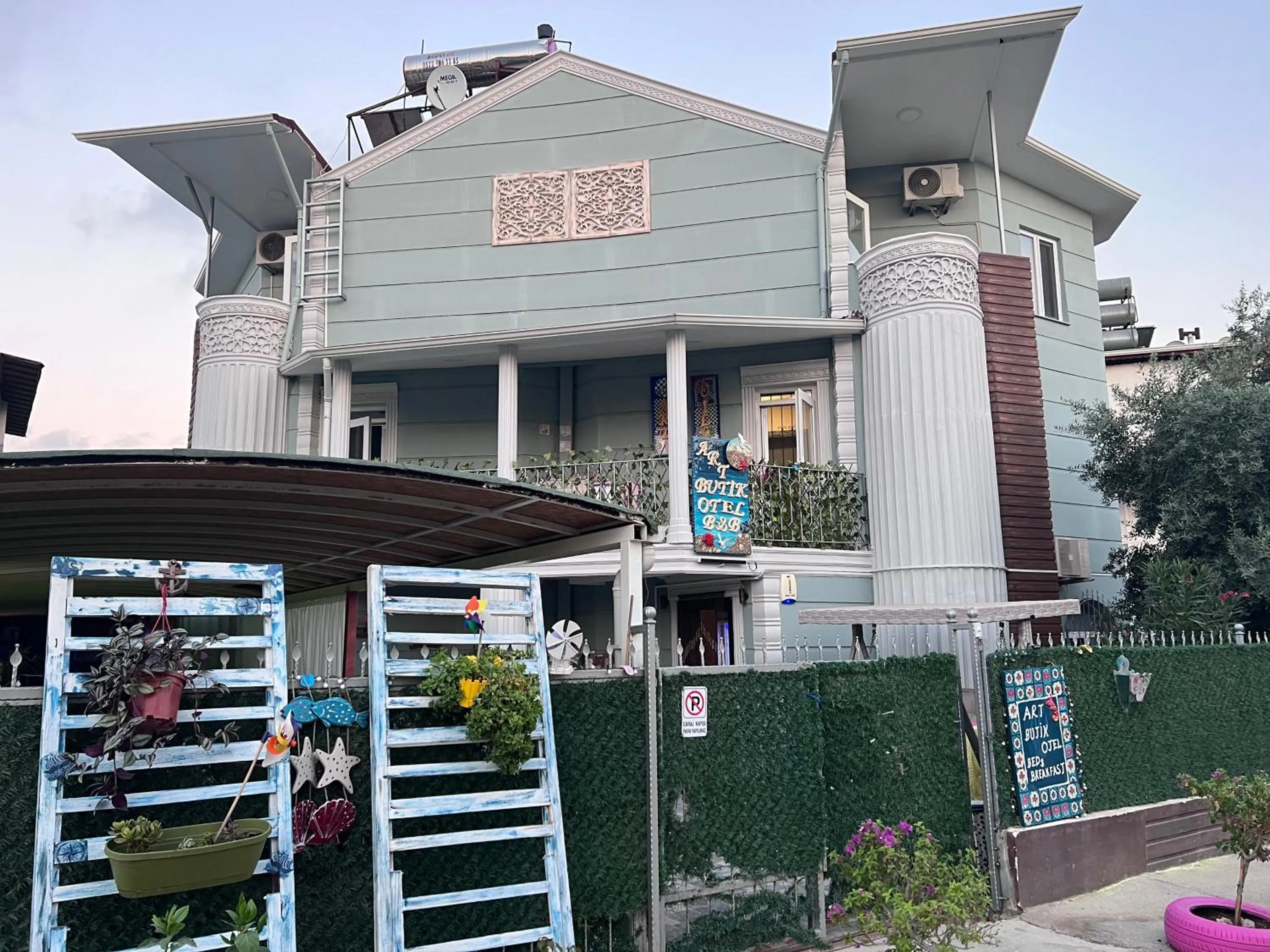 Property building in Art Pansiyon Belek