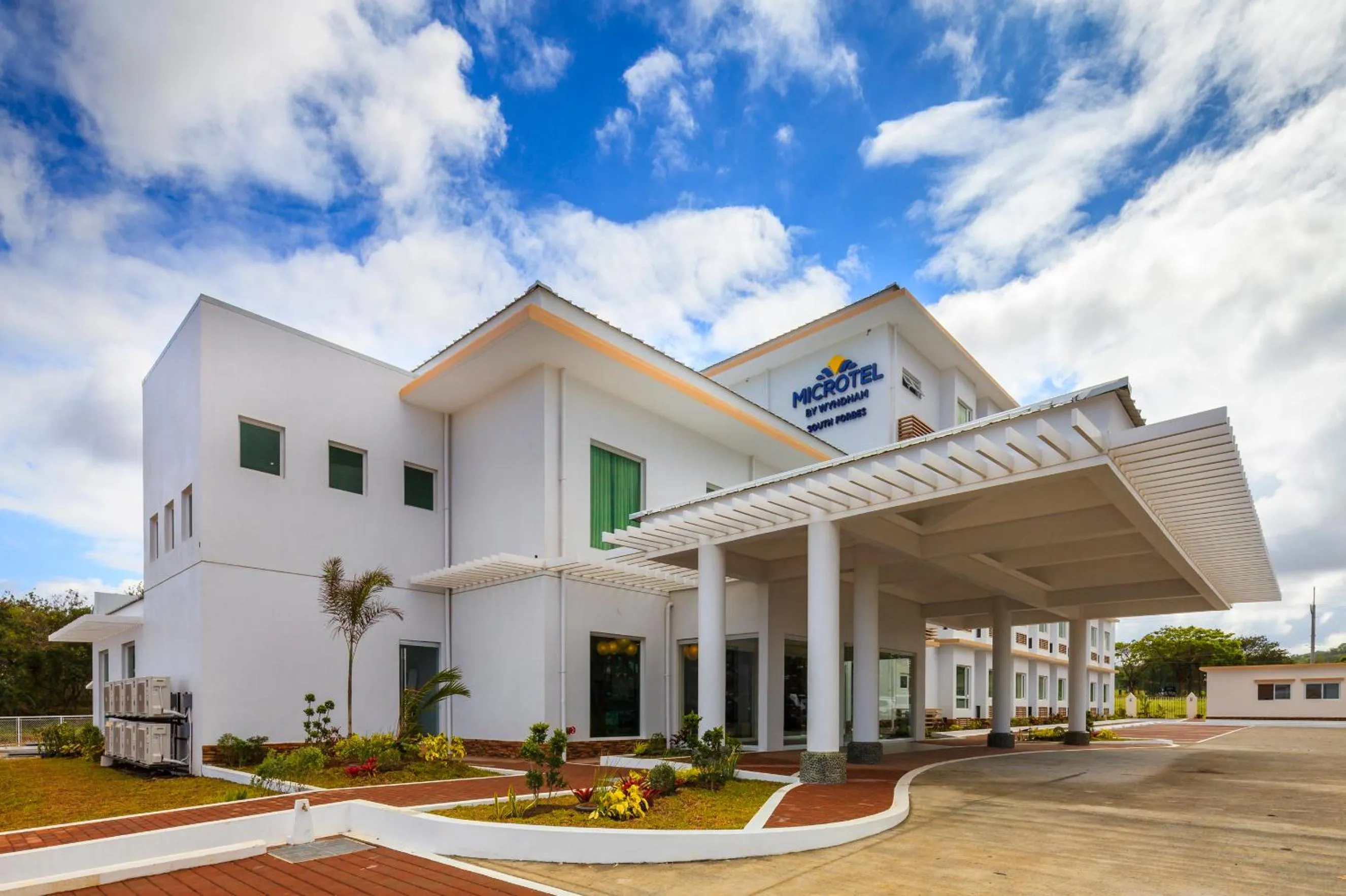 Facade/entrance in Microtel by Wyndham South Forbes near Nuvali
