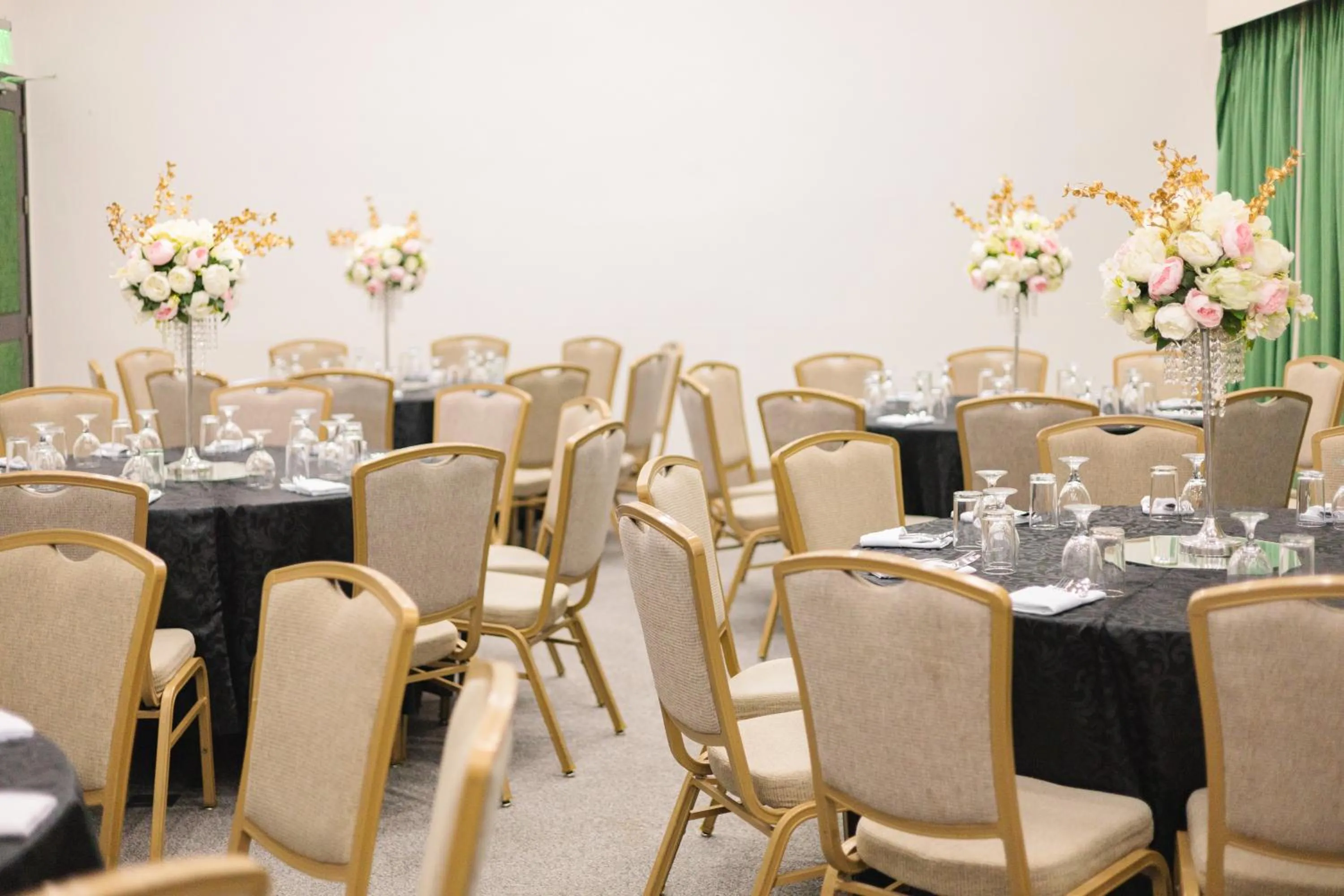 Meeting/conference room in Microtel by Wyndham South Forbes near Nuvali