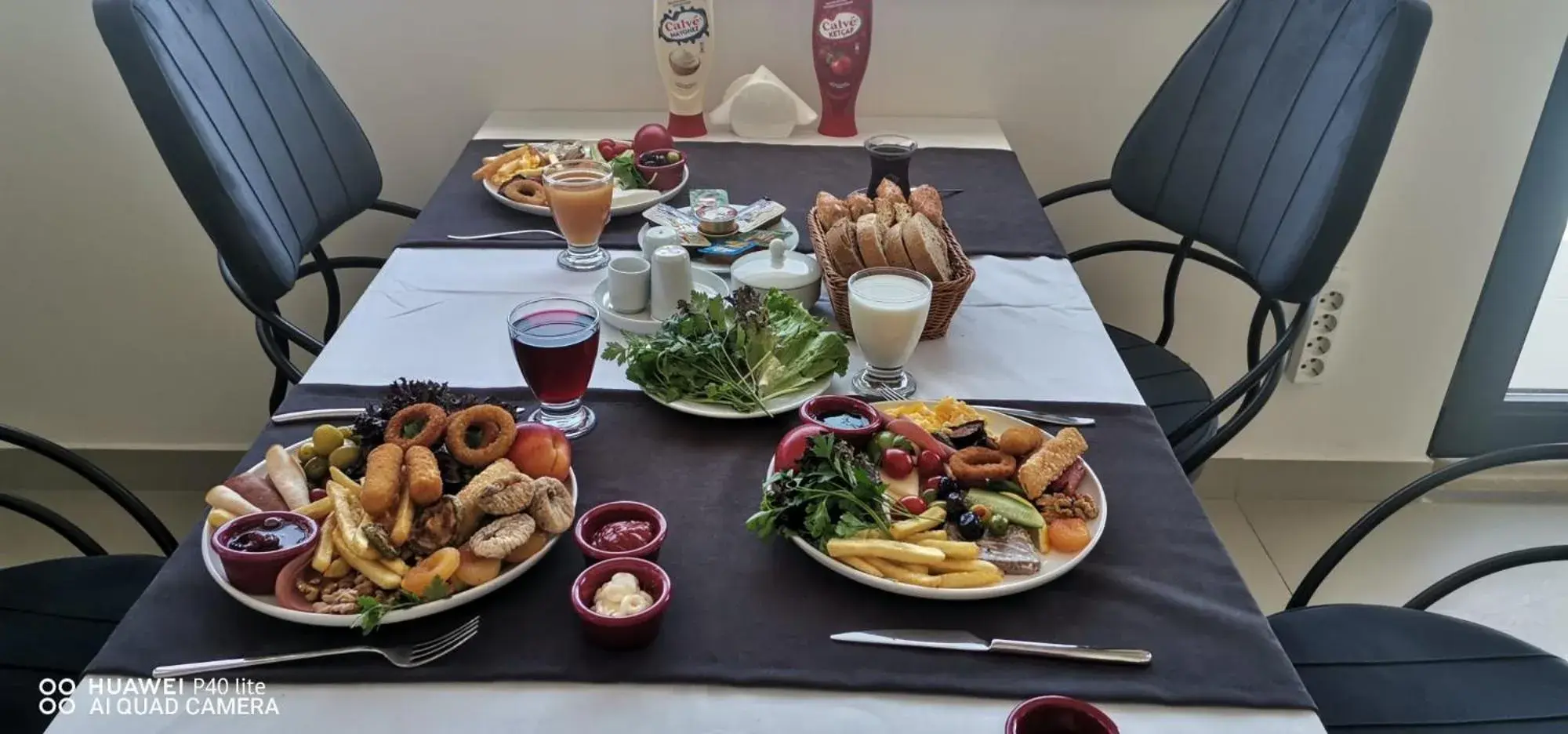 Restaurant/places to eat in JK Business Restaurant/places to eat in JK Business