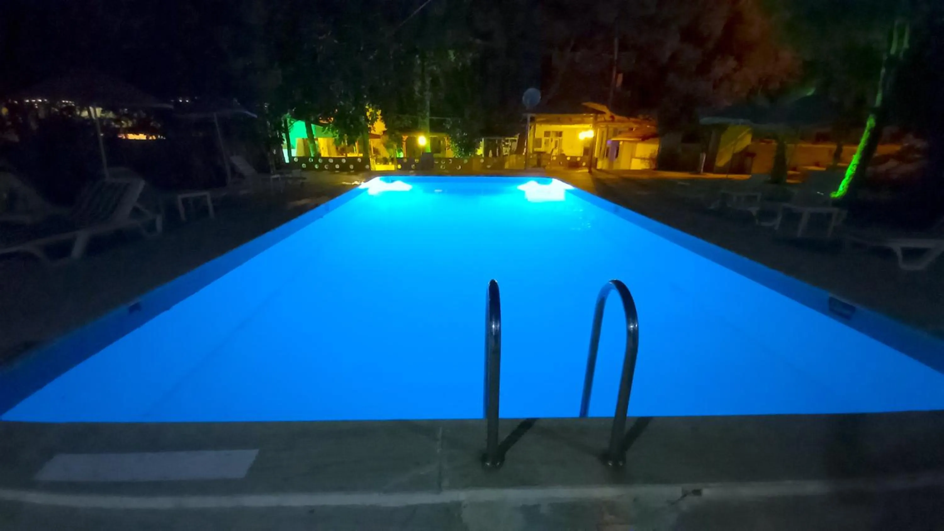 Night in Hotel Tropicana