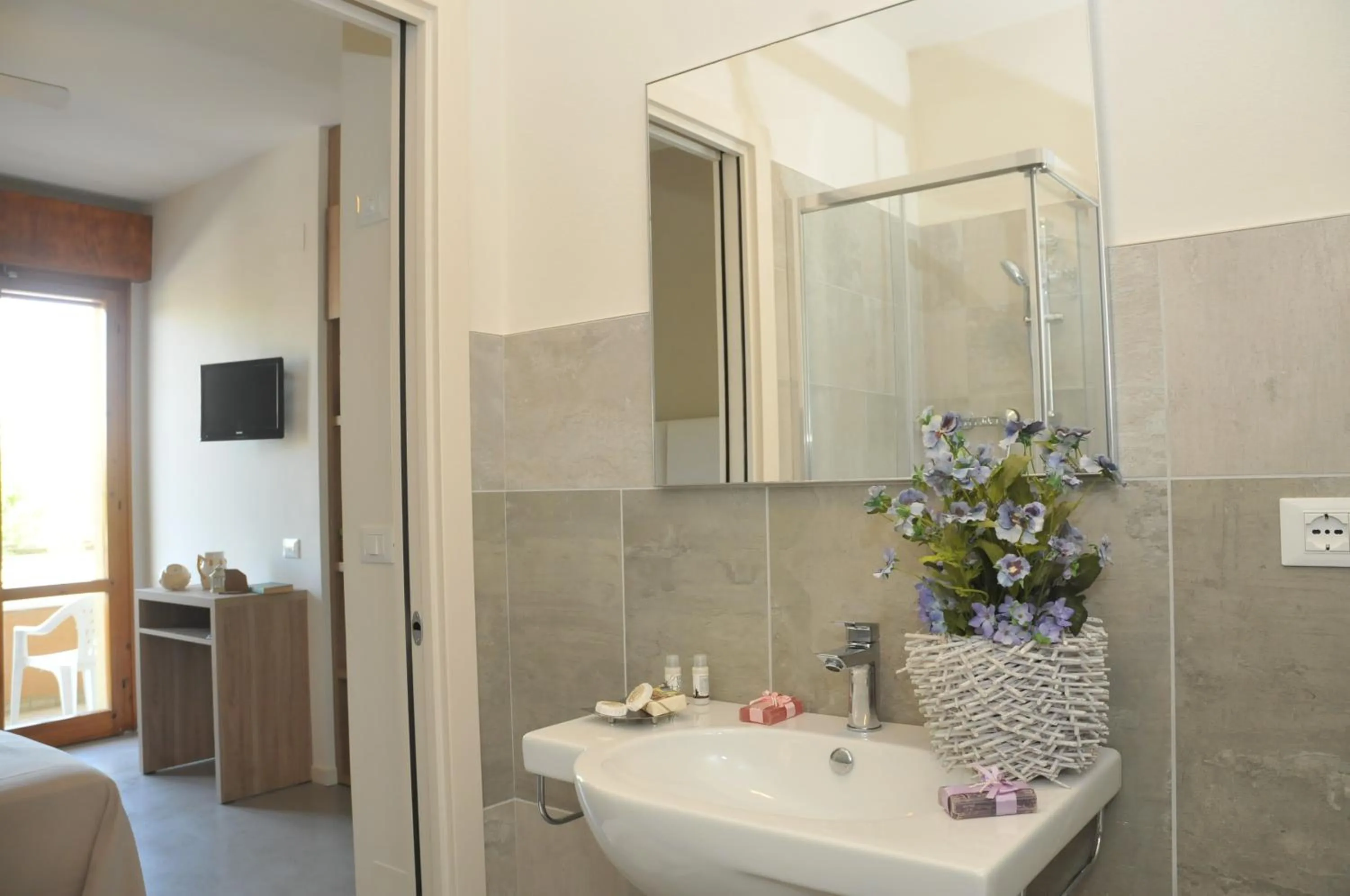 Photo of the whole room in Hotel Maioli - Colazione XXL fino alle 12