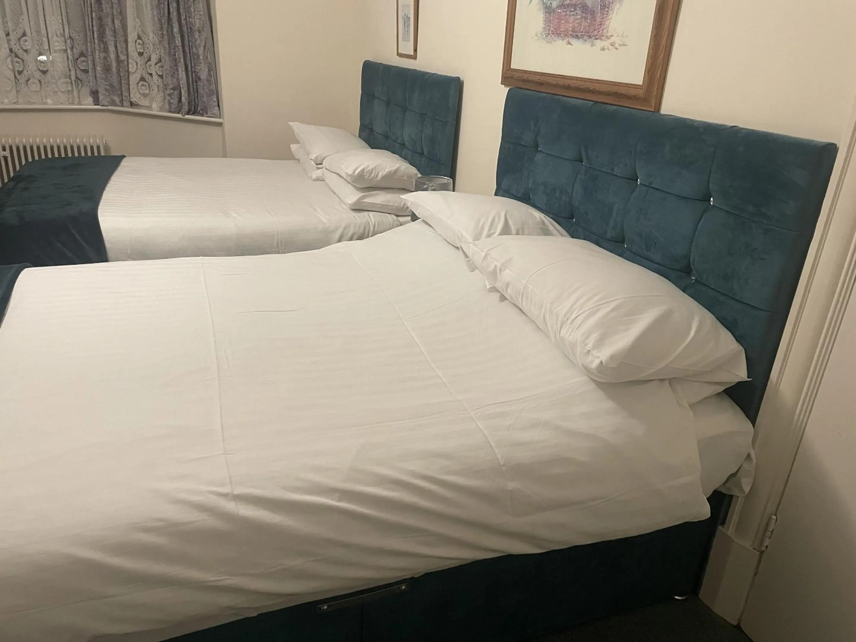 Bedroom, Bed in Emerald Residence