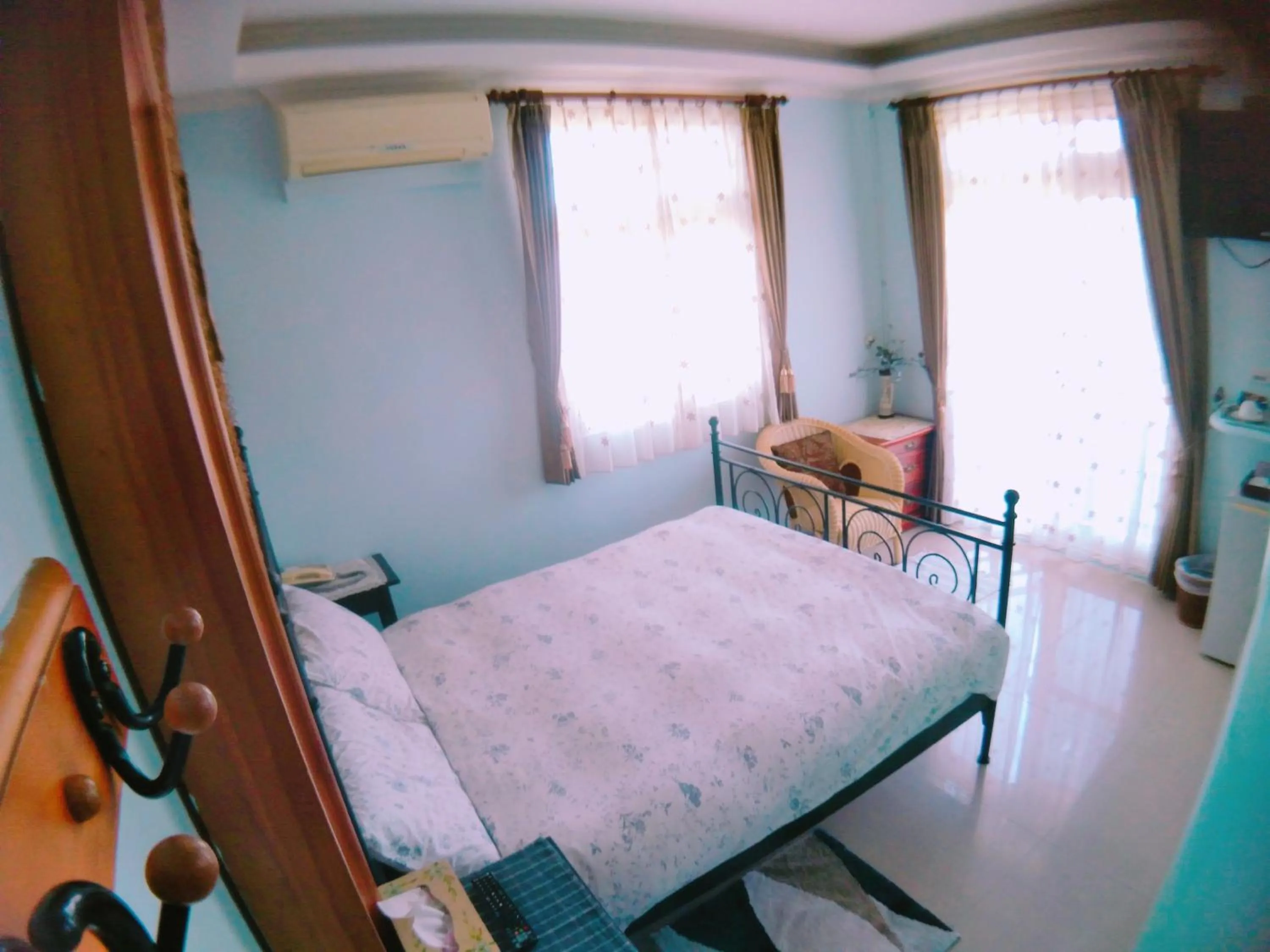 bunk bed, Bed in Riverside B&B