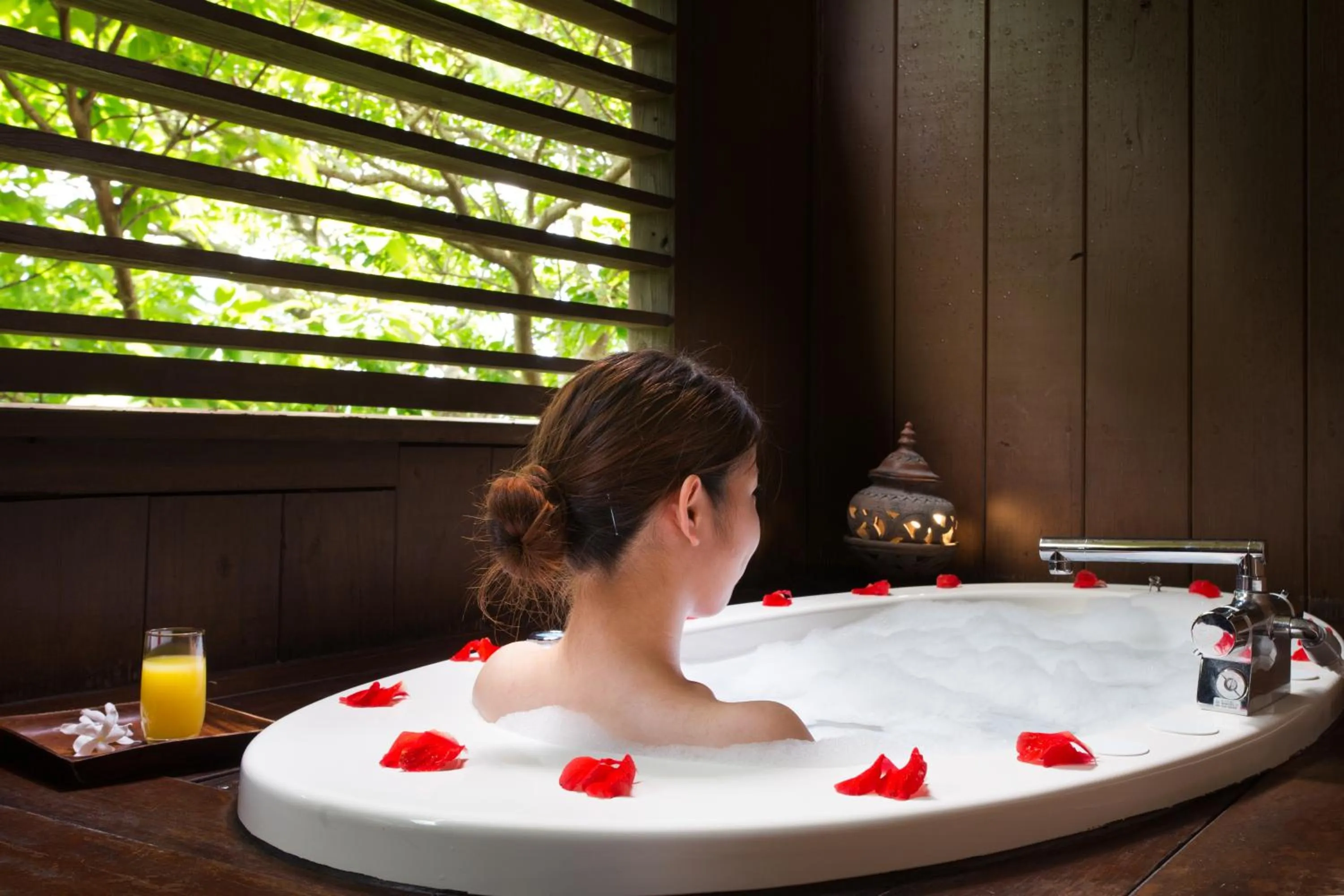 Area and facilities in Coco Garden Resort Okinawa