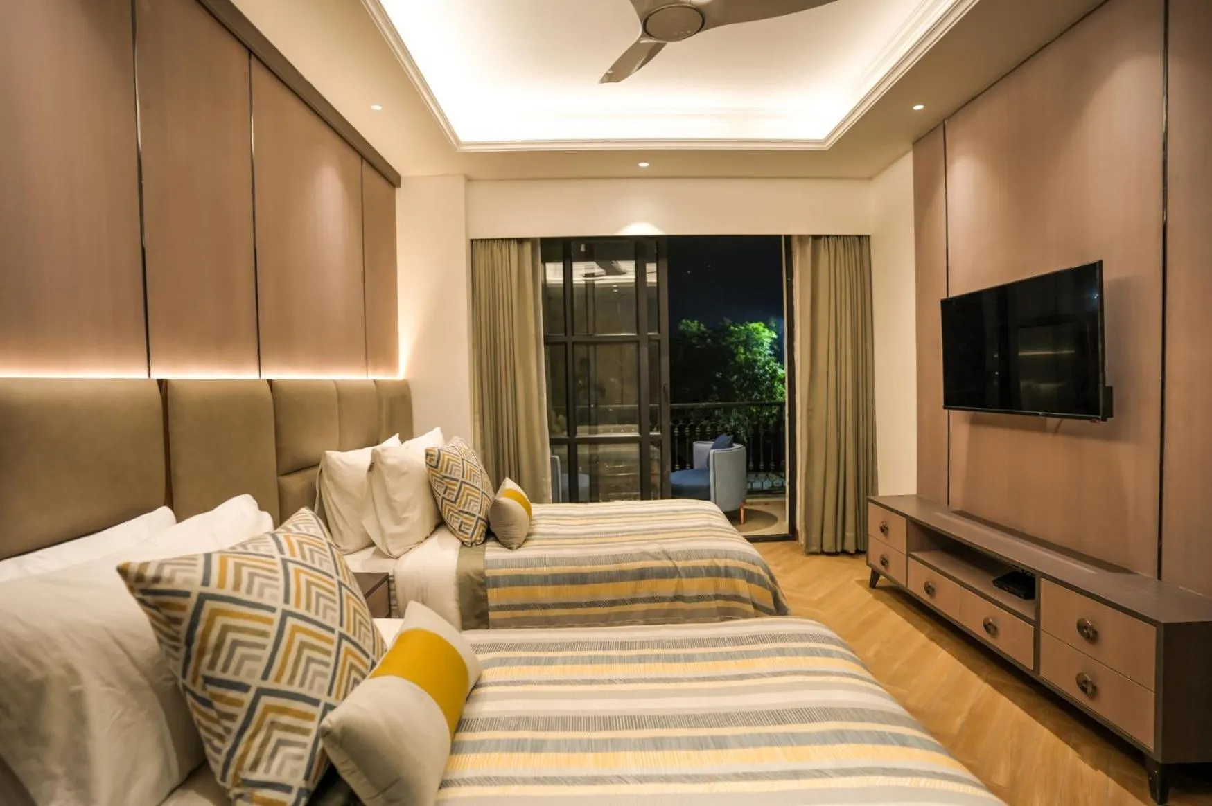 Photo of the whole room, Bed in Atithi House