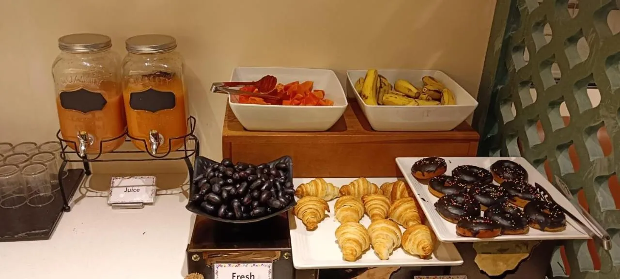 Food and drinks in Atithi House