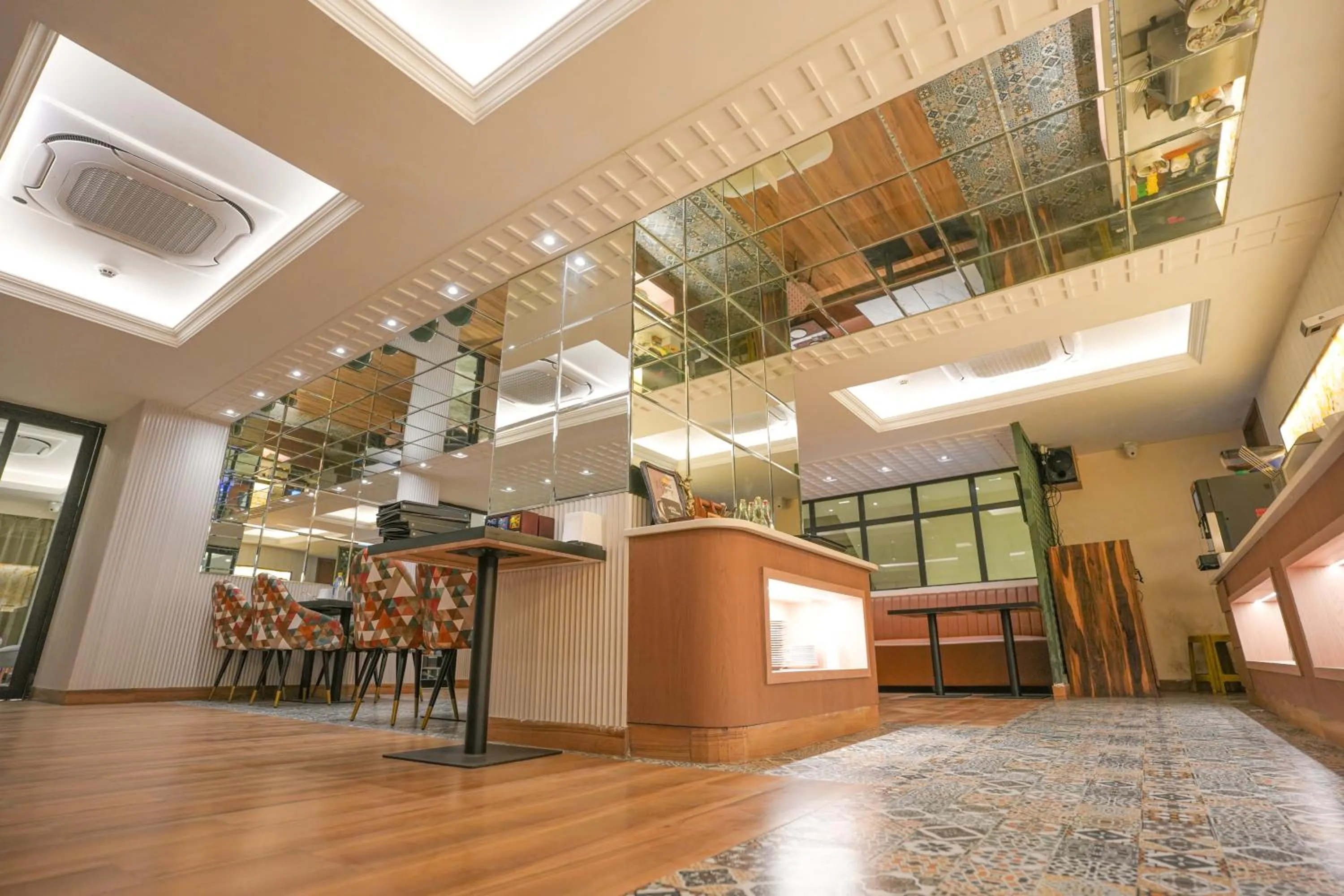 Restaurant/places to eat in Atithi House