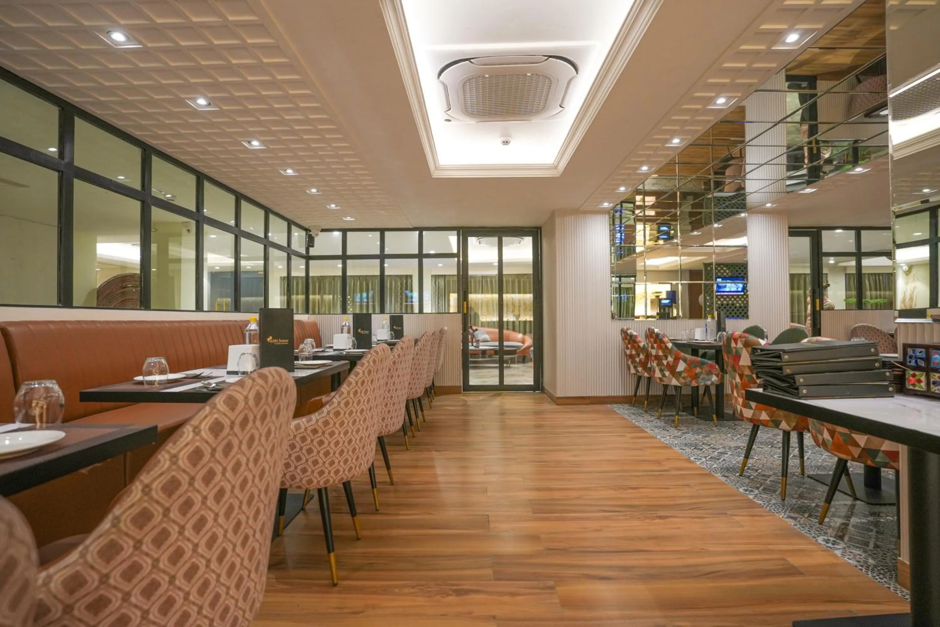 Restaurant/places to eat in Atithi House