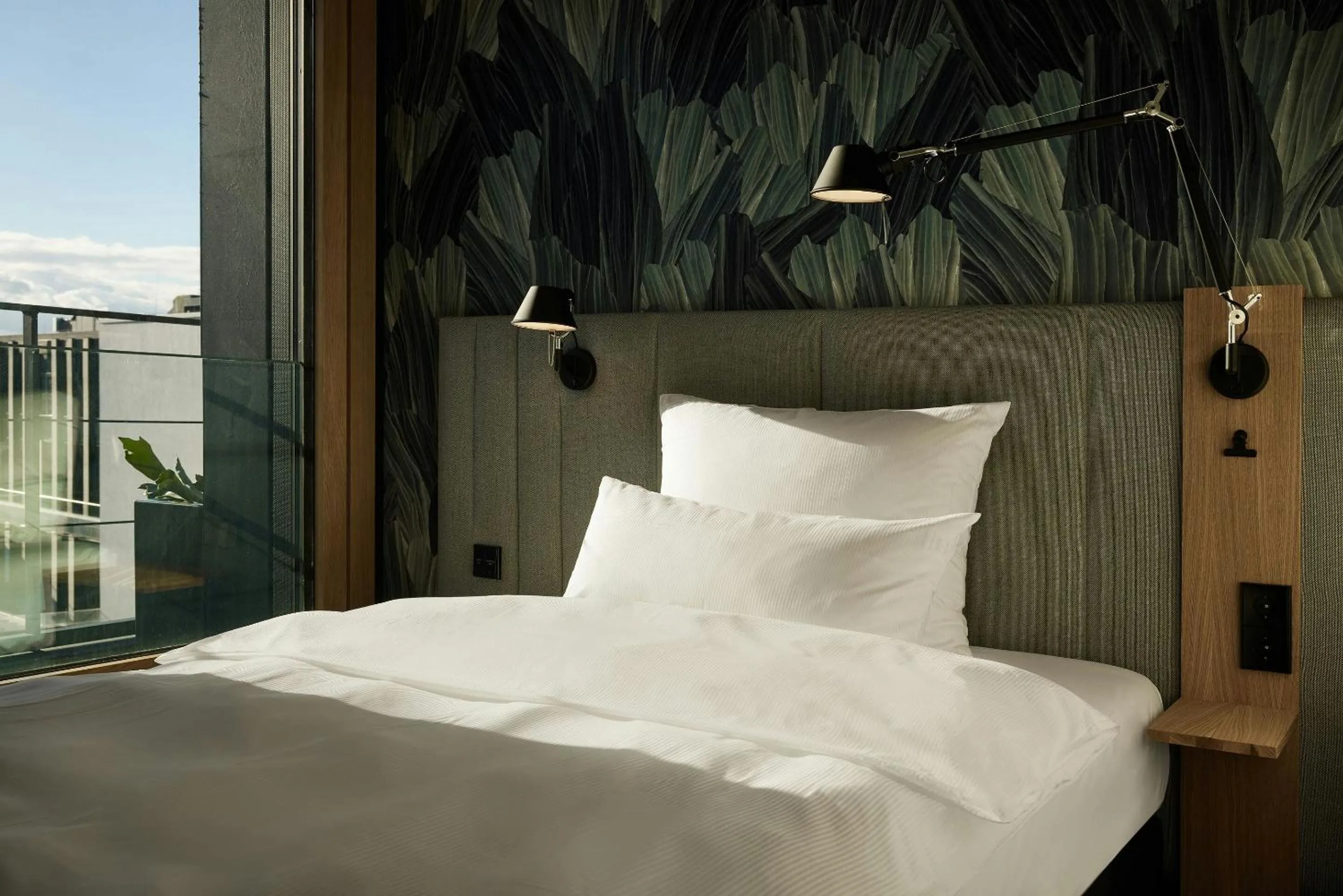 Single Room - single occupancy in The Cloud One Düsseldorf-KöBogen