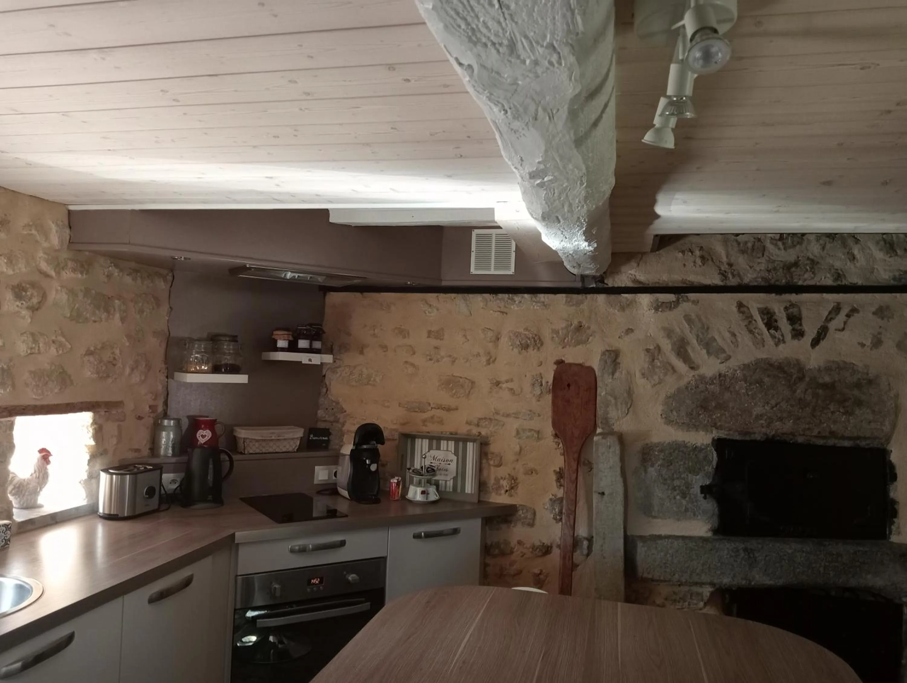 Coffee/tea facilities in Auvergnat'Home