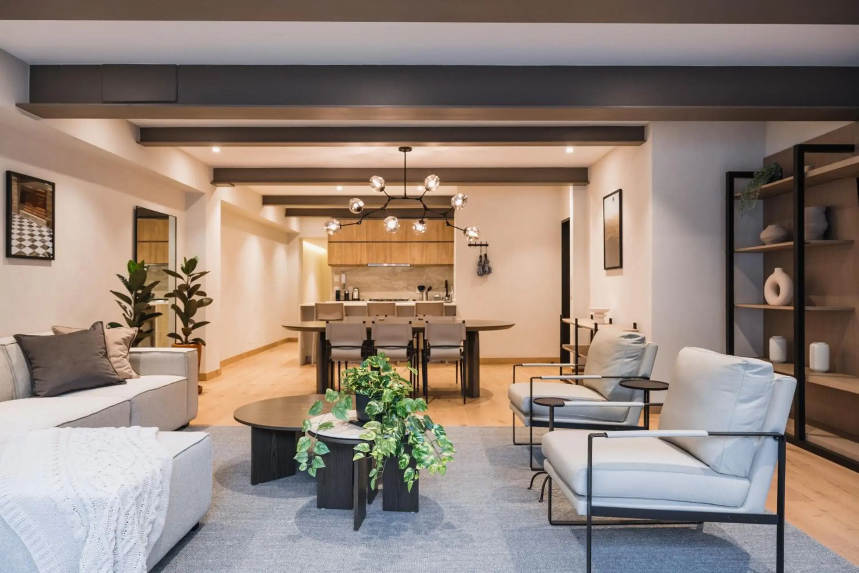 Three-Bedroom Apartment in Pancha Flats Three-Bedroom Apartment in Pancha Flats