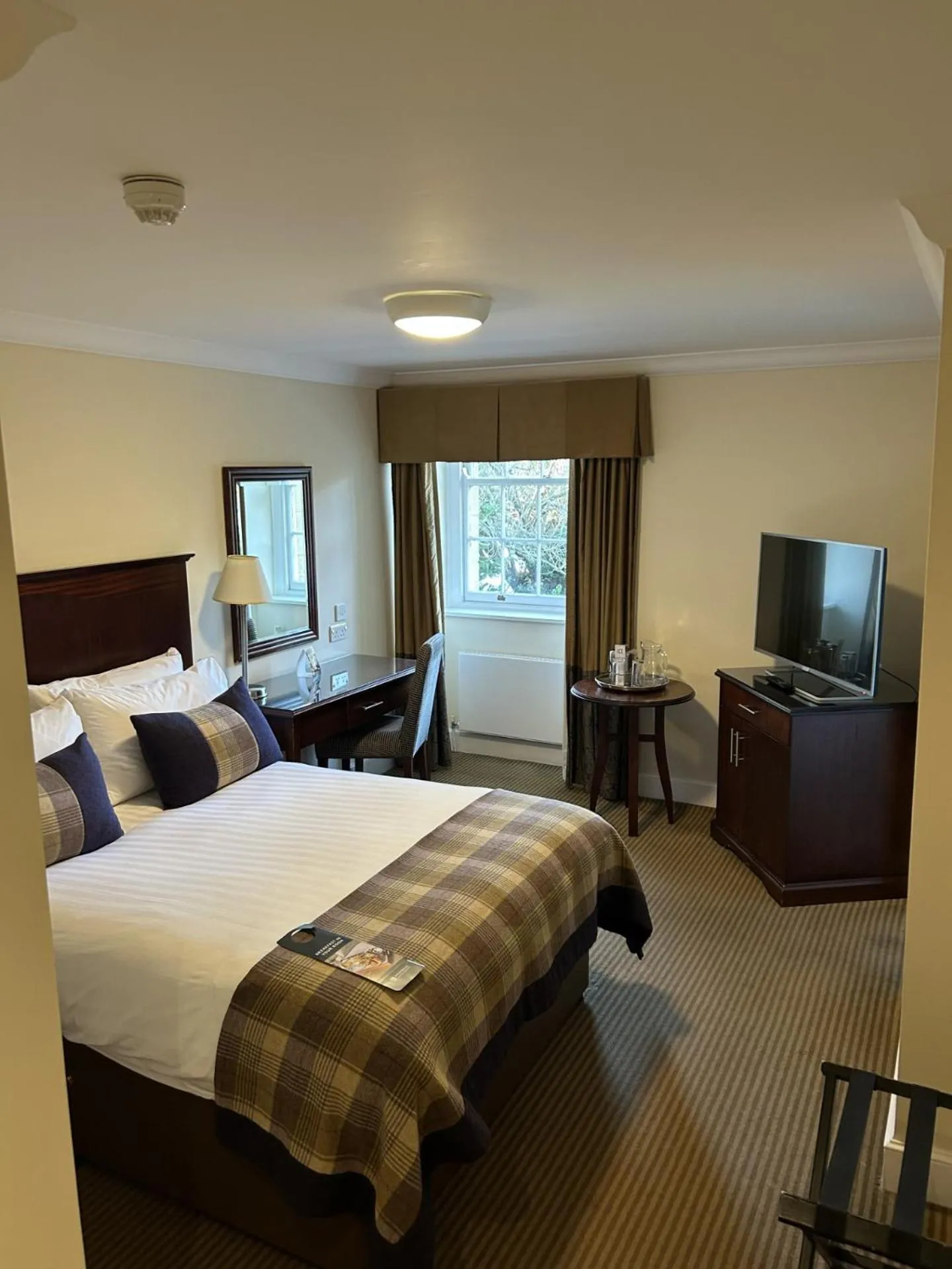 Bedroom, Bed in Macdonald Linden Hall Hotel, Golf & Spa