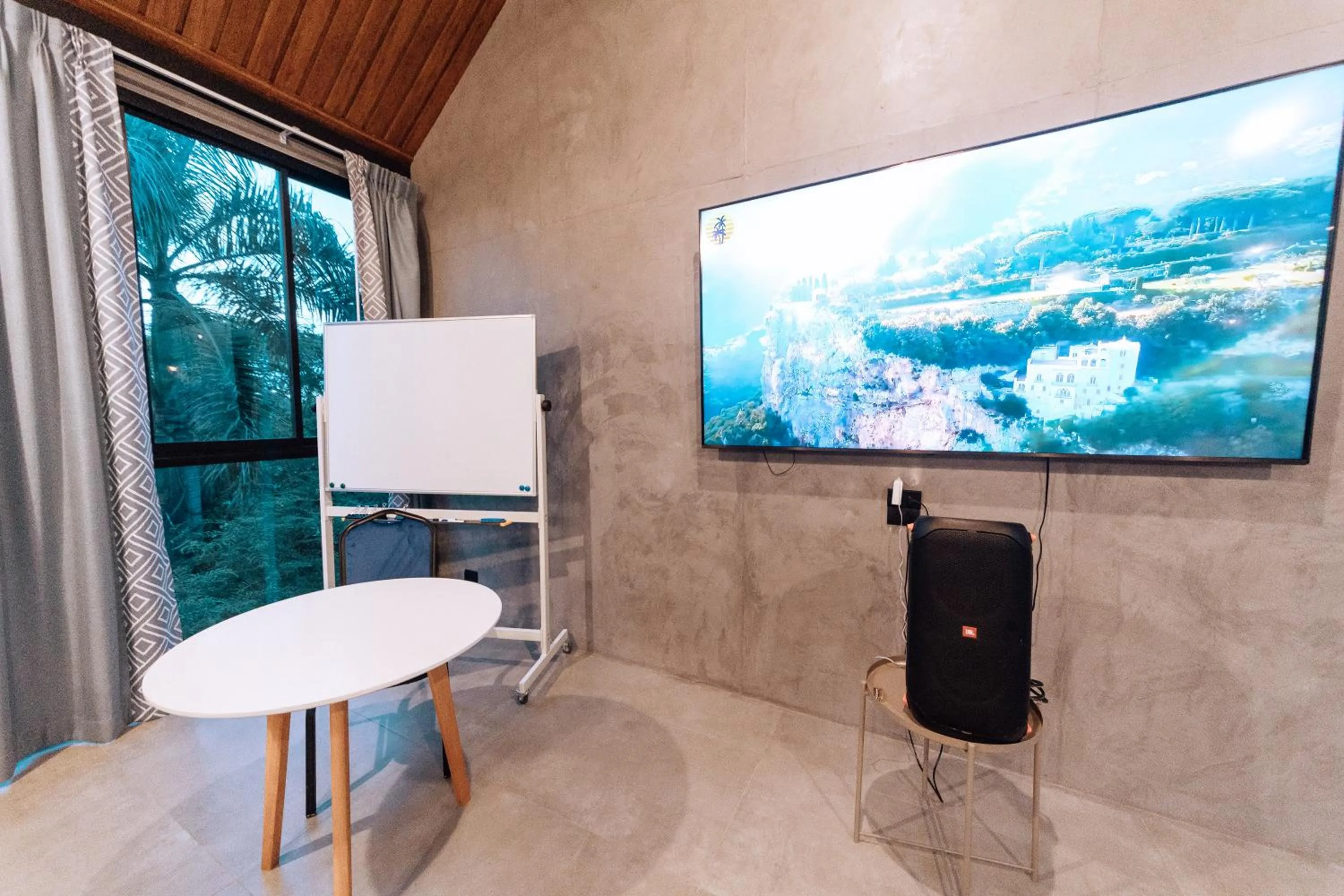 TV and multimedia in Phu sakon ville hotel