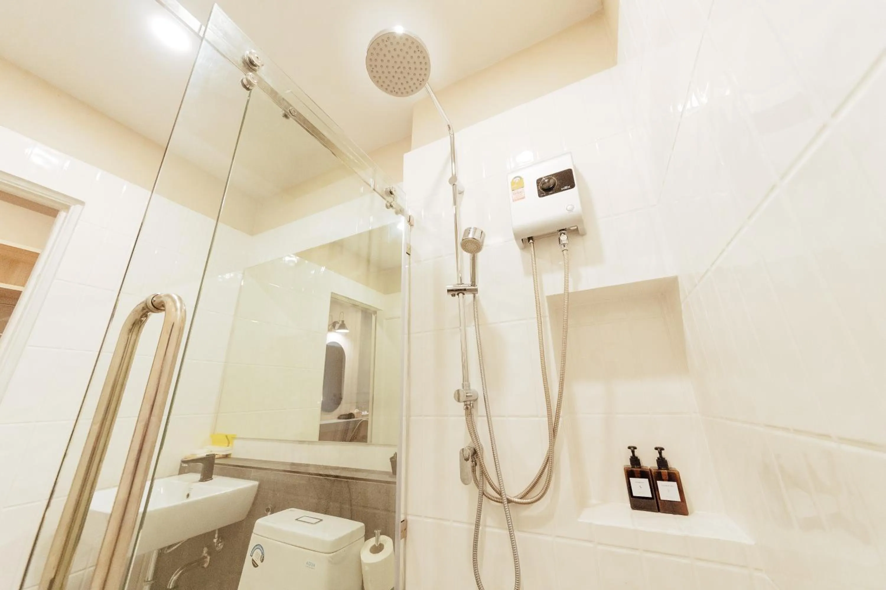 Photo of the whole room in Phu sakon ville hotel