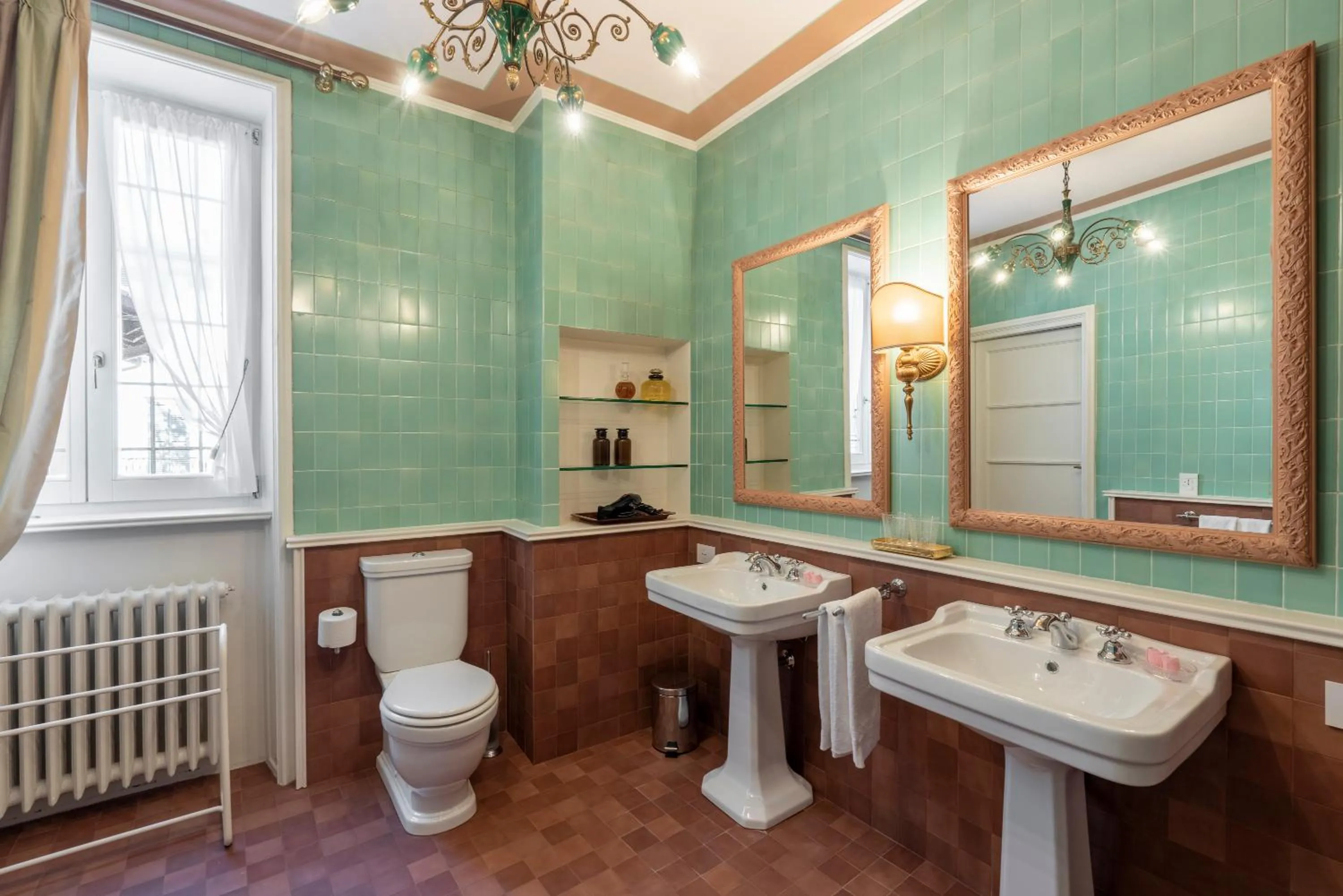 Bathroom in FORESTERIA di PALAZZO RADICI
