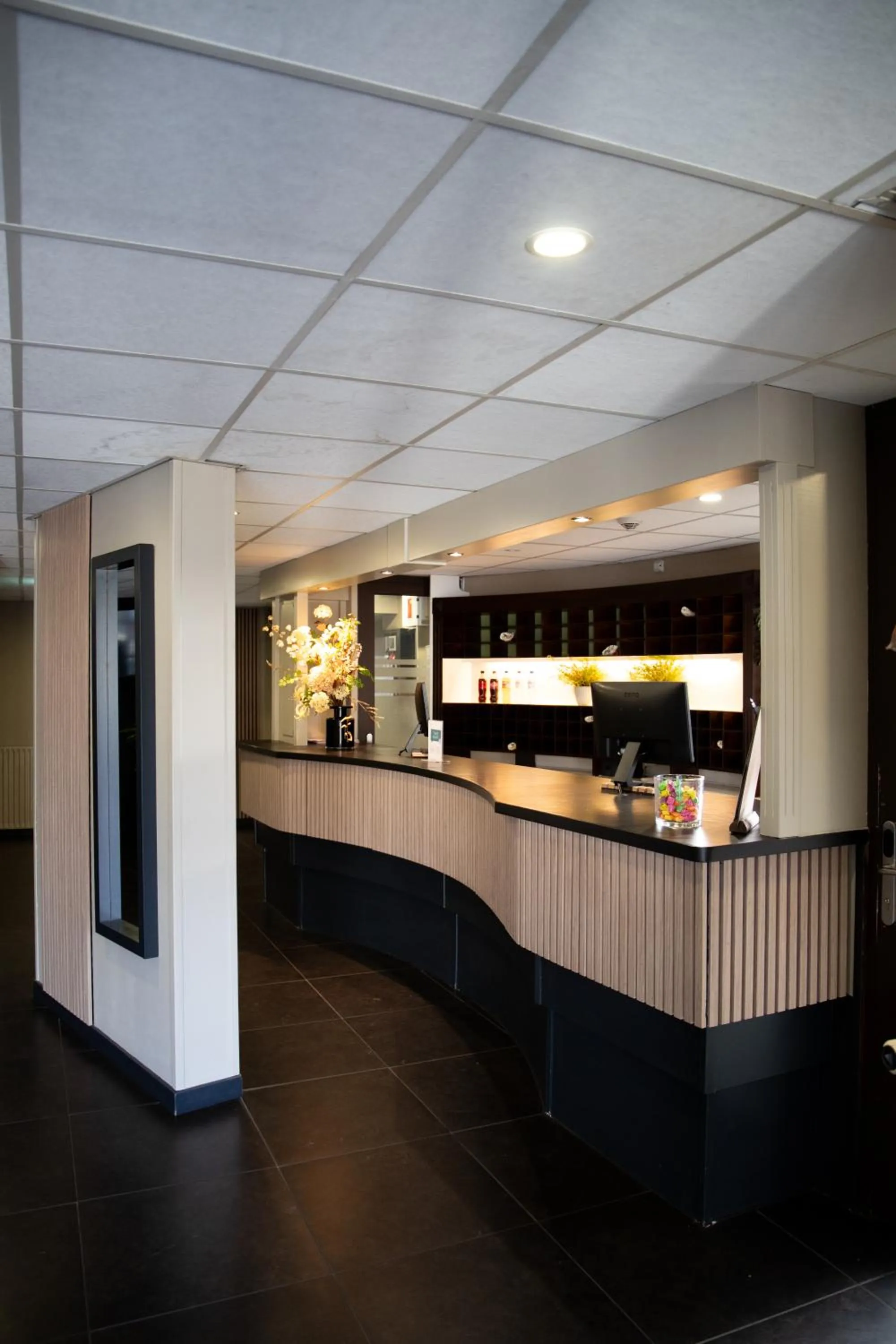 Text overlay in City hotel Terneuzen