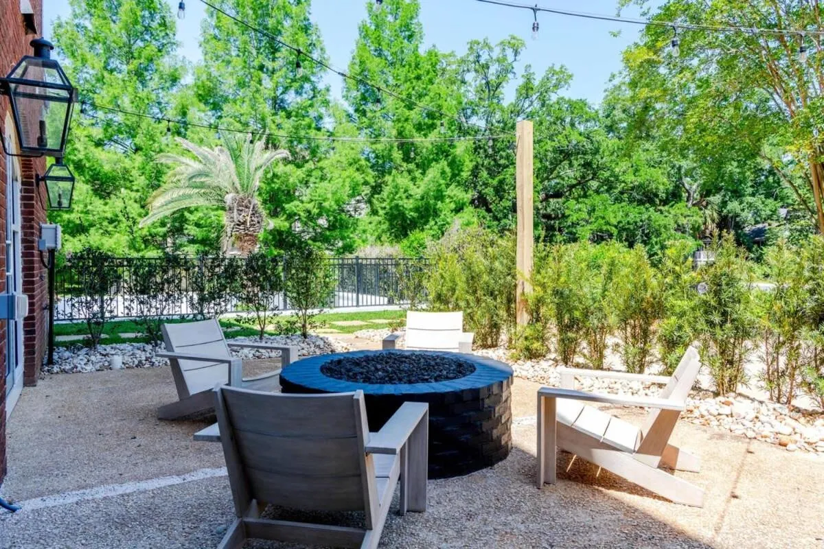 Church St Collection - 109 Whole House and Pool