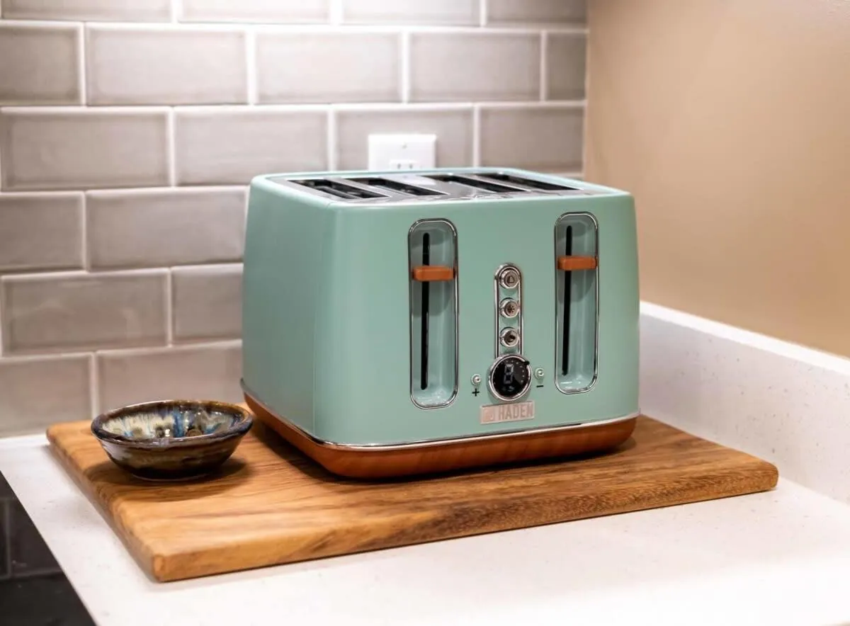 Church St Collection - 109 Whole House and Pool