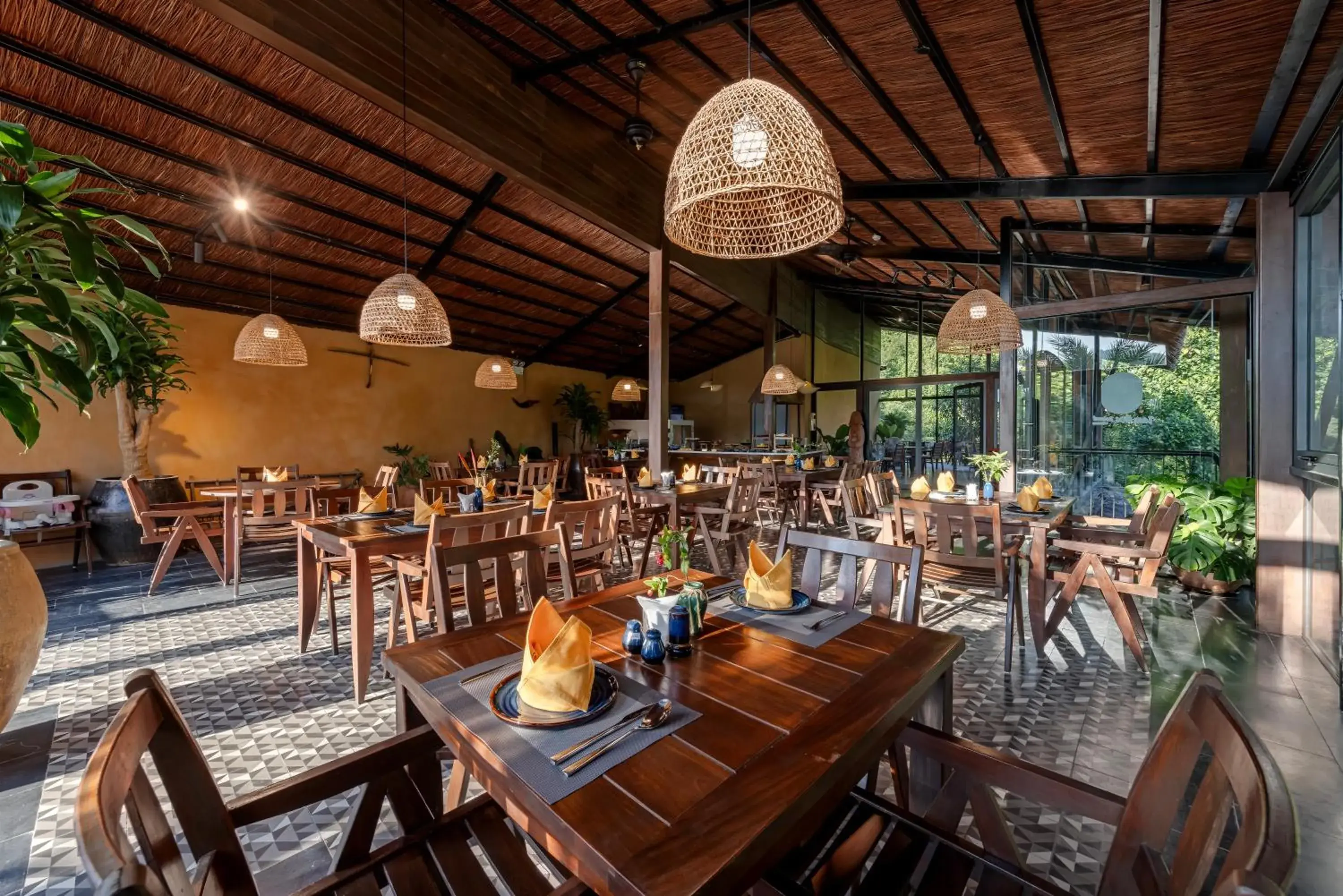 Restaurant/places to eat in Tam Coc Retreat Ninh Binh Restaurant/places to eat in Tam Coc Retreat Ninh Binh