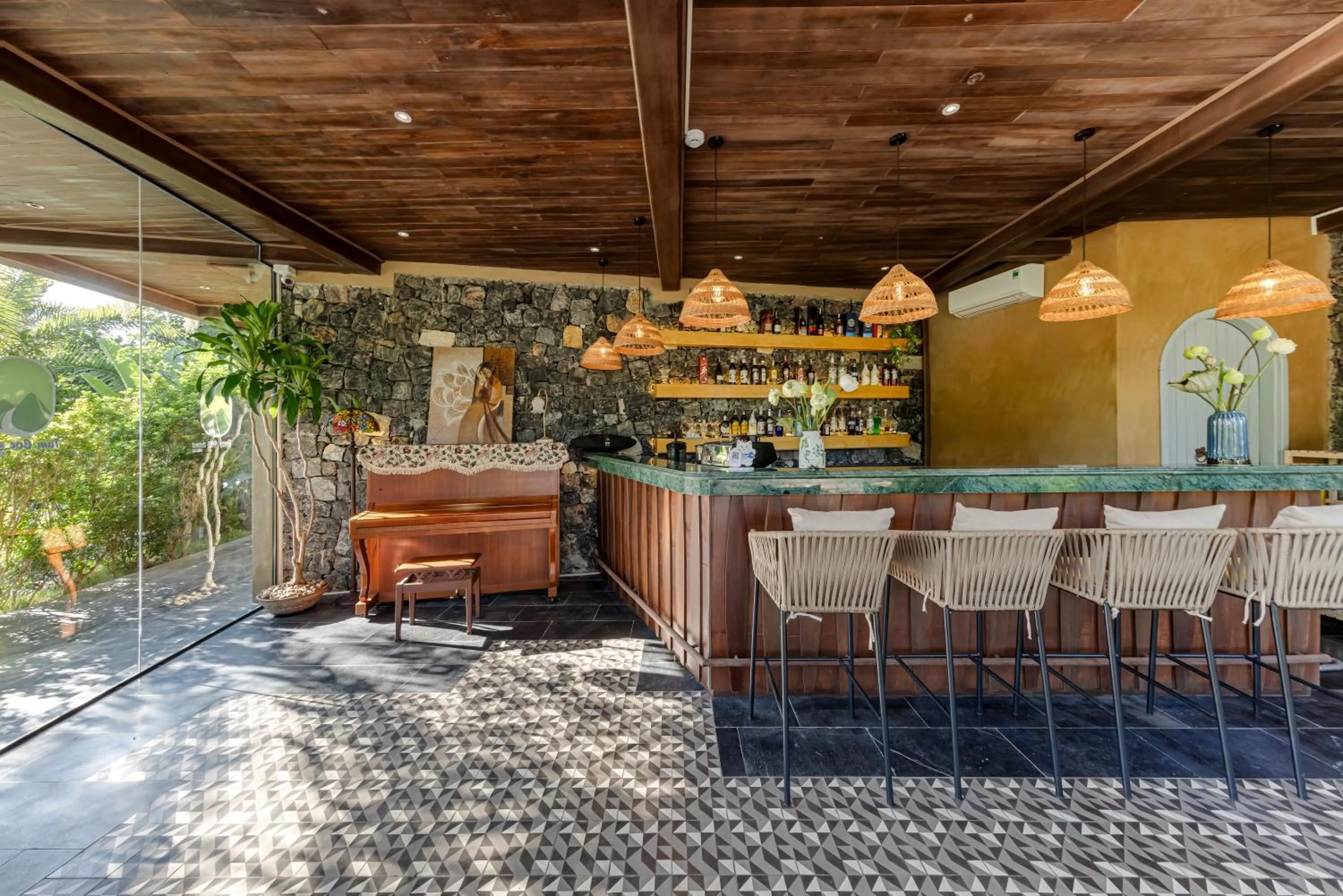 Seating area in Tam Coc Retreat Ninh Binh