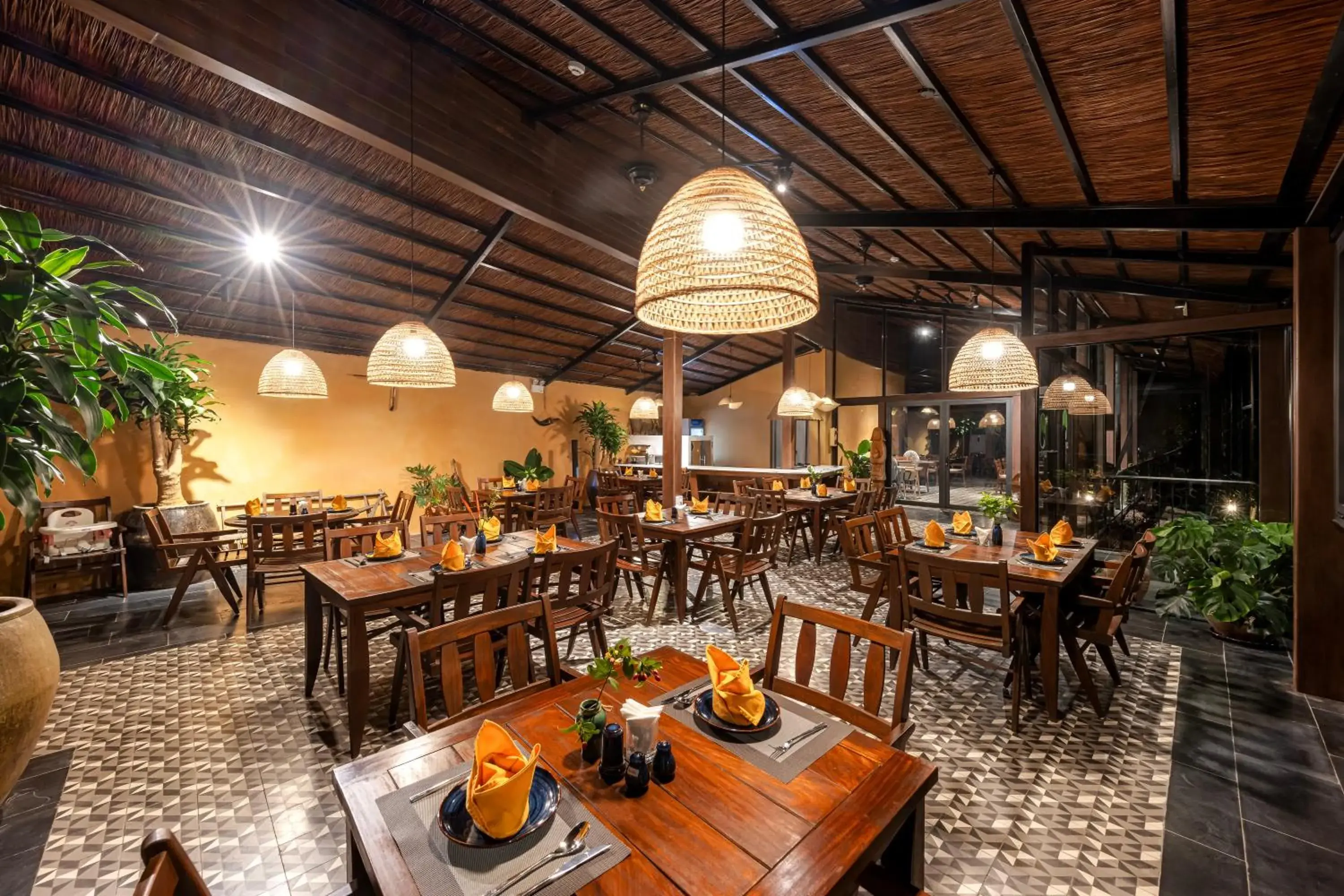 Restaurant/places to eat in Tam Coc Retreat Ninh Binh Restaurant/places to eat in Tam Coc Retreat Ninh Binh