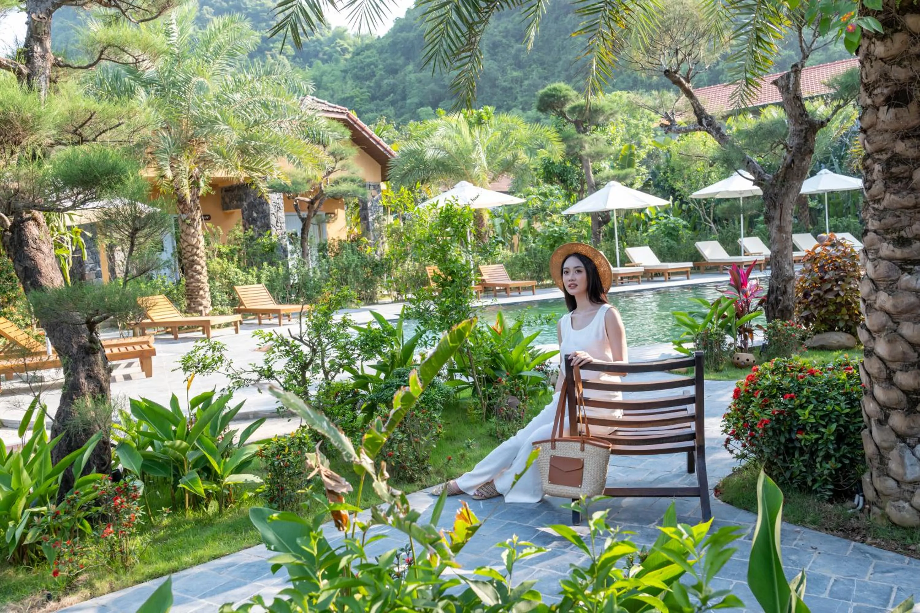 Guests in Tam Coc Retreat Ninh Binh