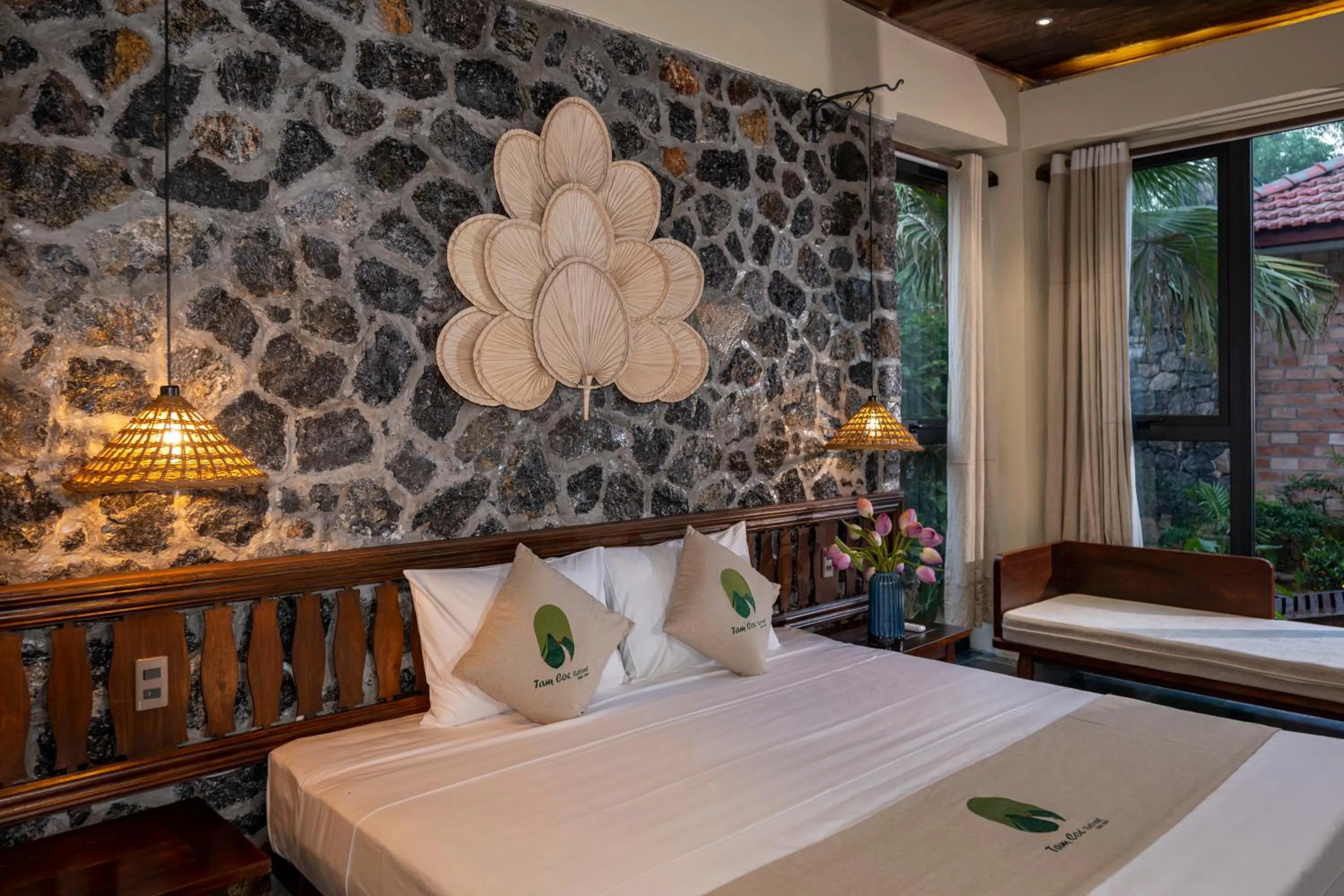 Bed in Tam Coc Retreat Ninh Binh