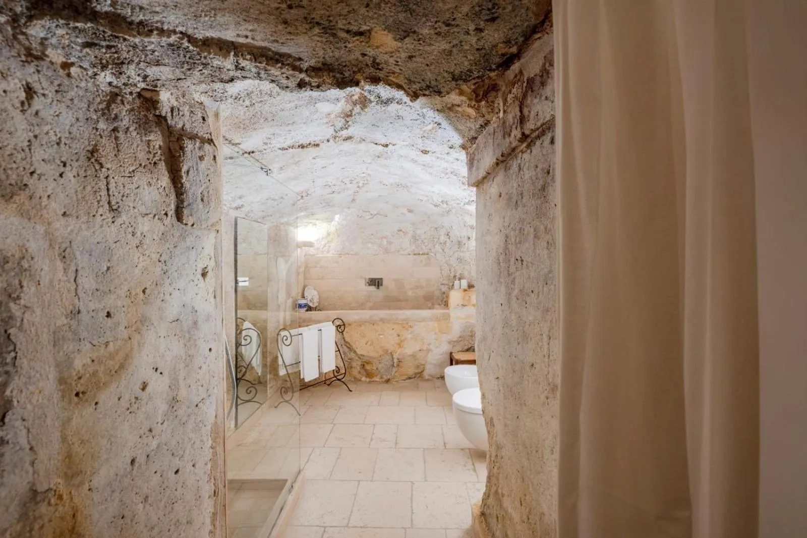 Bathroom in B&B La Corte