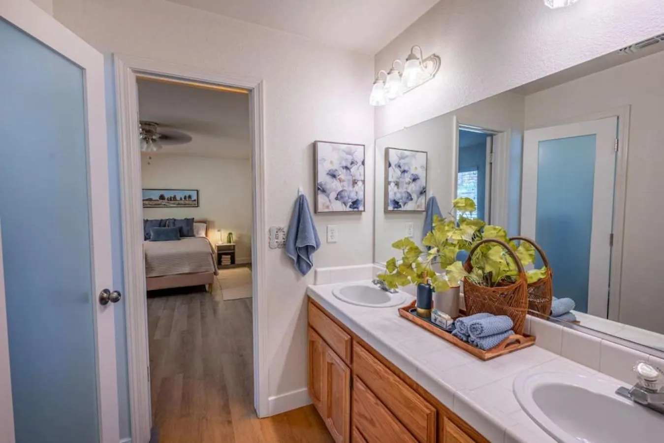 Manic Mountain Forest Cabin 3 miles from Bass Lake