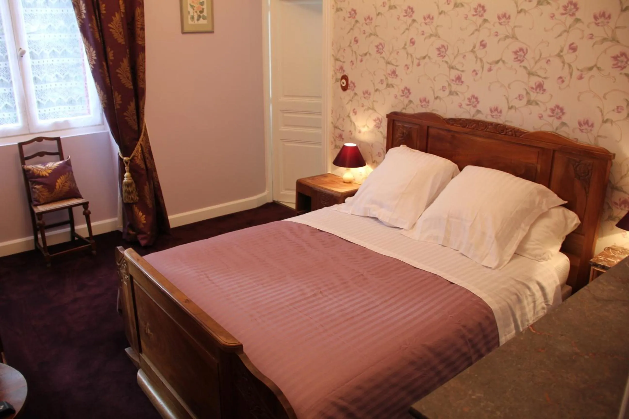 Bed in Chateau Lezat - Chambres d'Hotes