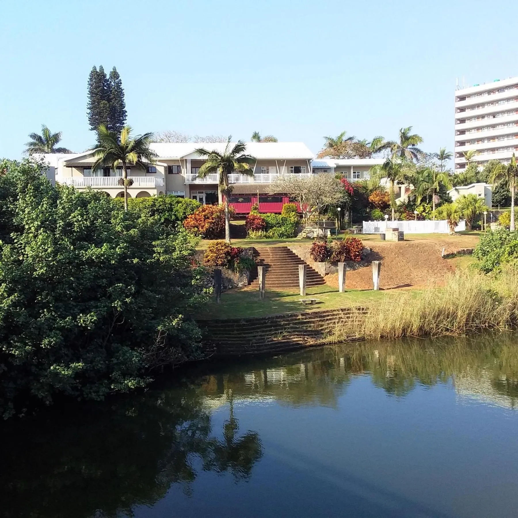 The Tweni Waterfront Guest Lodge