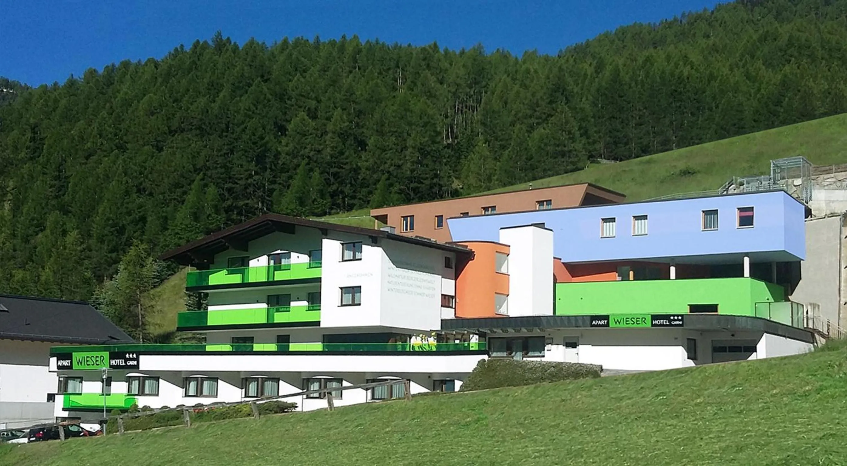 Facade/entrance in Apart Hotel Garni Wieser