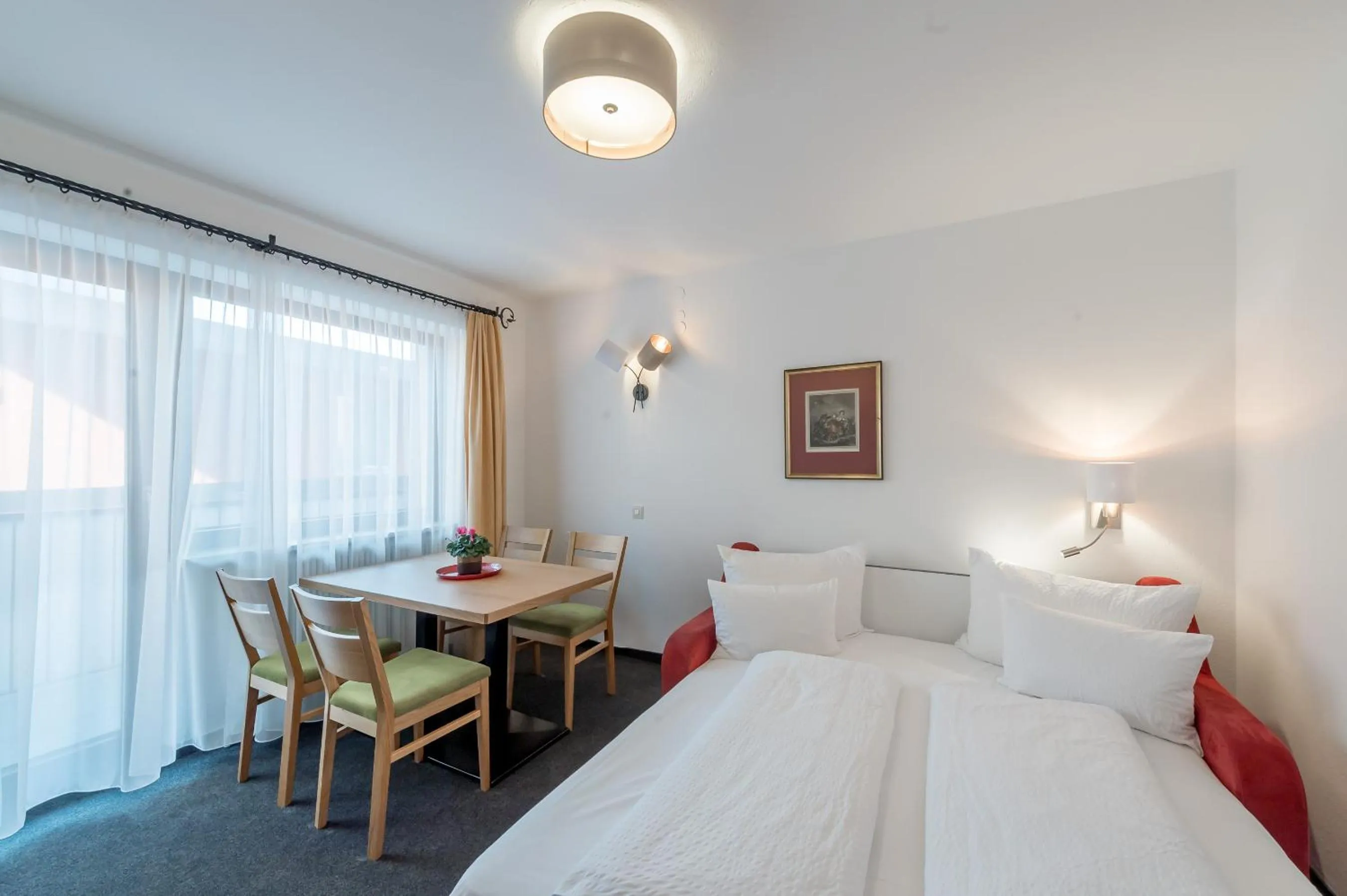 Living room, Bed in Apart Hotel Garni Wieser