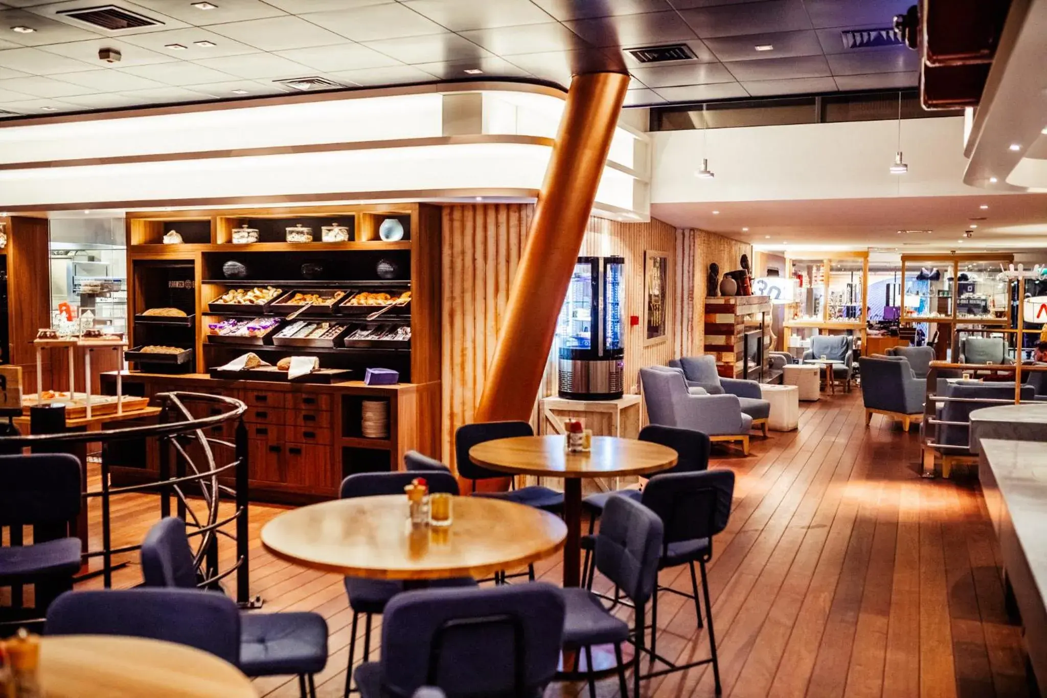 Restaurant/places to eat in Delta Hotel Restaurant/places to eat in Delta Hotel