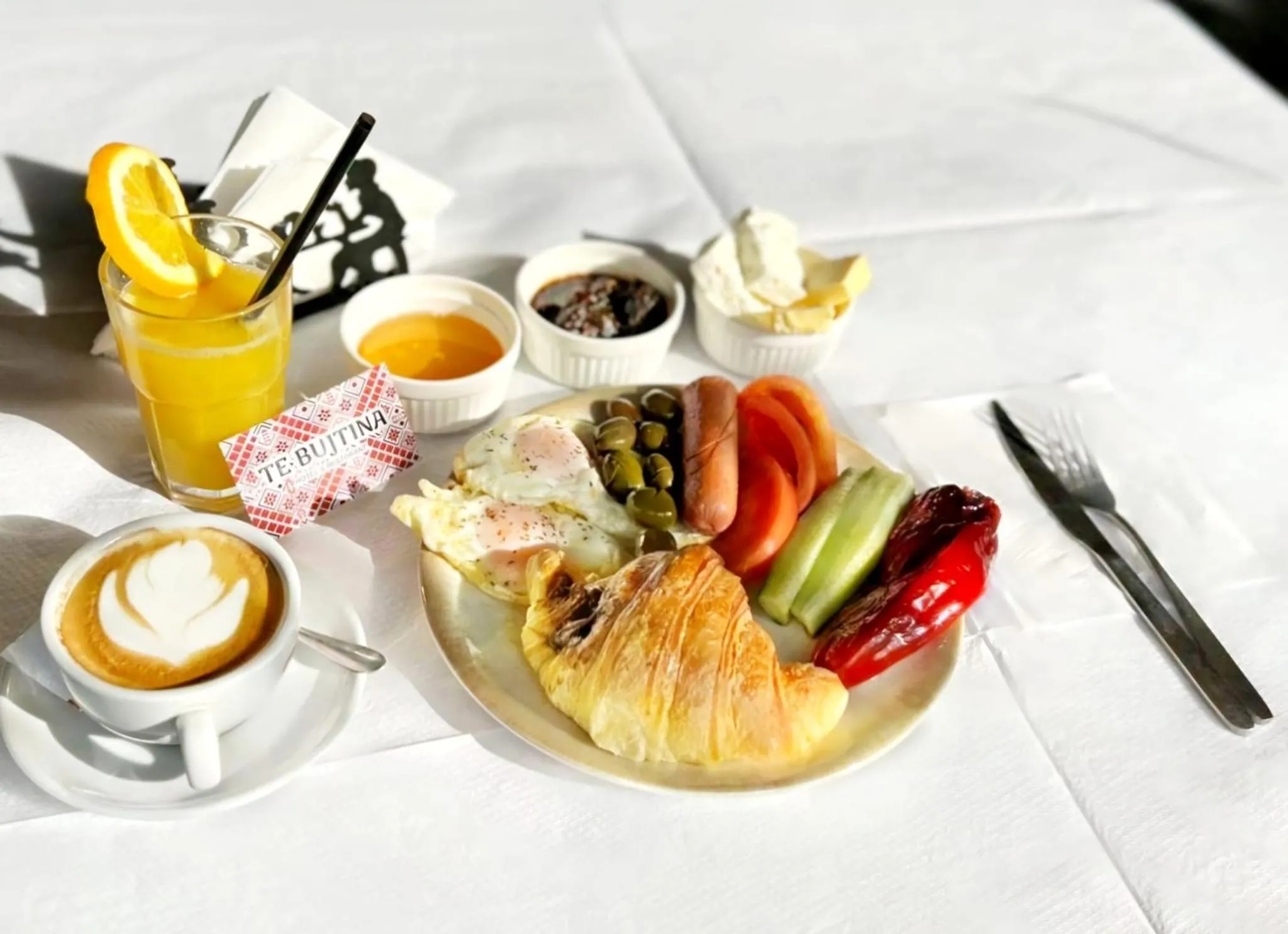 Food in TE BUJTINA HOTEL- Cozy Stay with Traditional Breakfast Near Beach