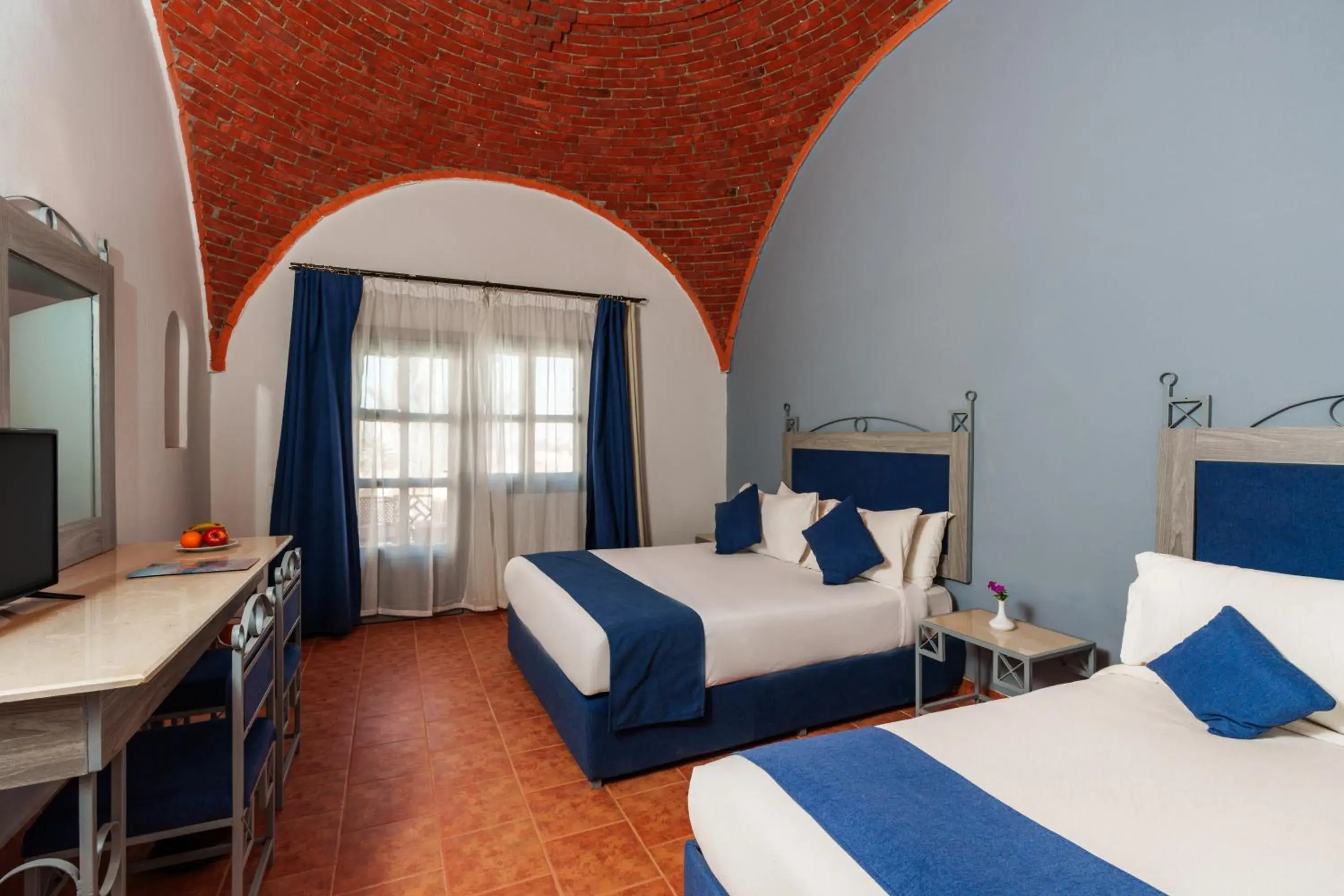 Bedroom, Bed in Protels Crystal Beach Resort Bedroom, Bed in Protels Crystal Beach Resort