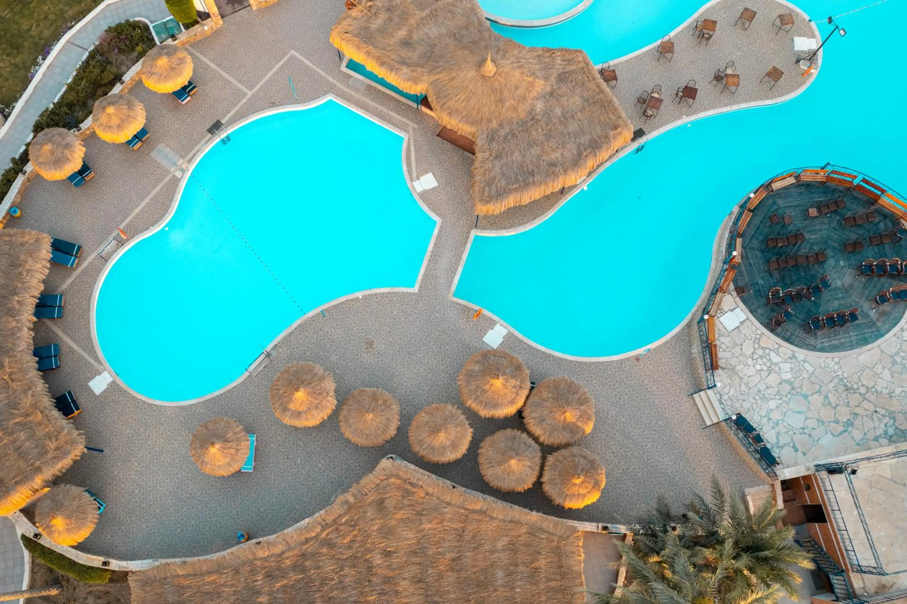 Swimming pool in Protels Crystal Beach Resort