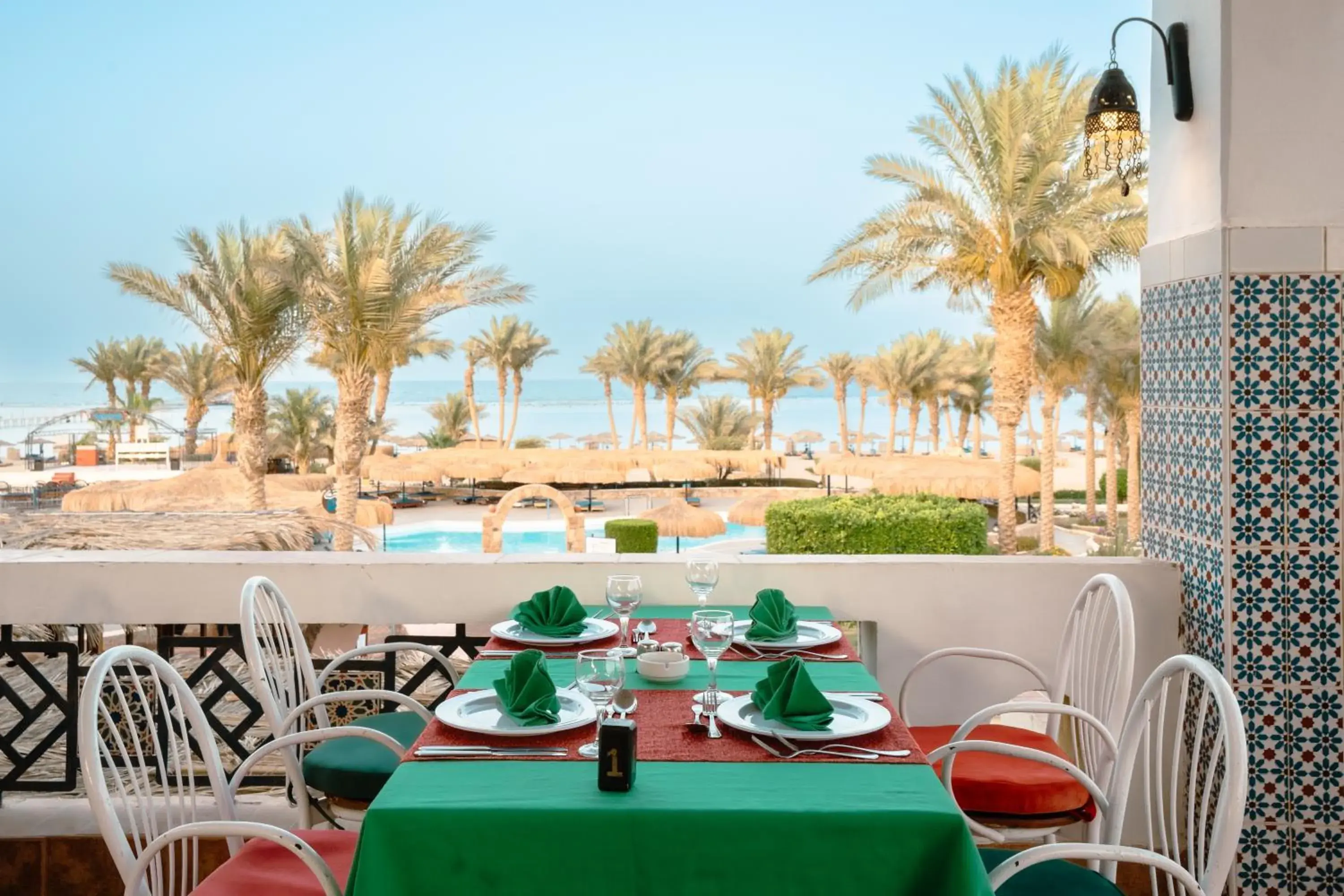 Restaurant/places to eat in Protels Crystal Beach Resort Restaurant/places to eat in Protels Crystal Beach Resort