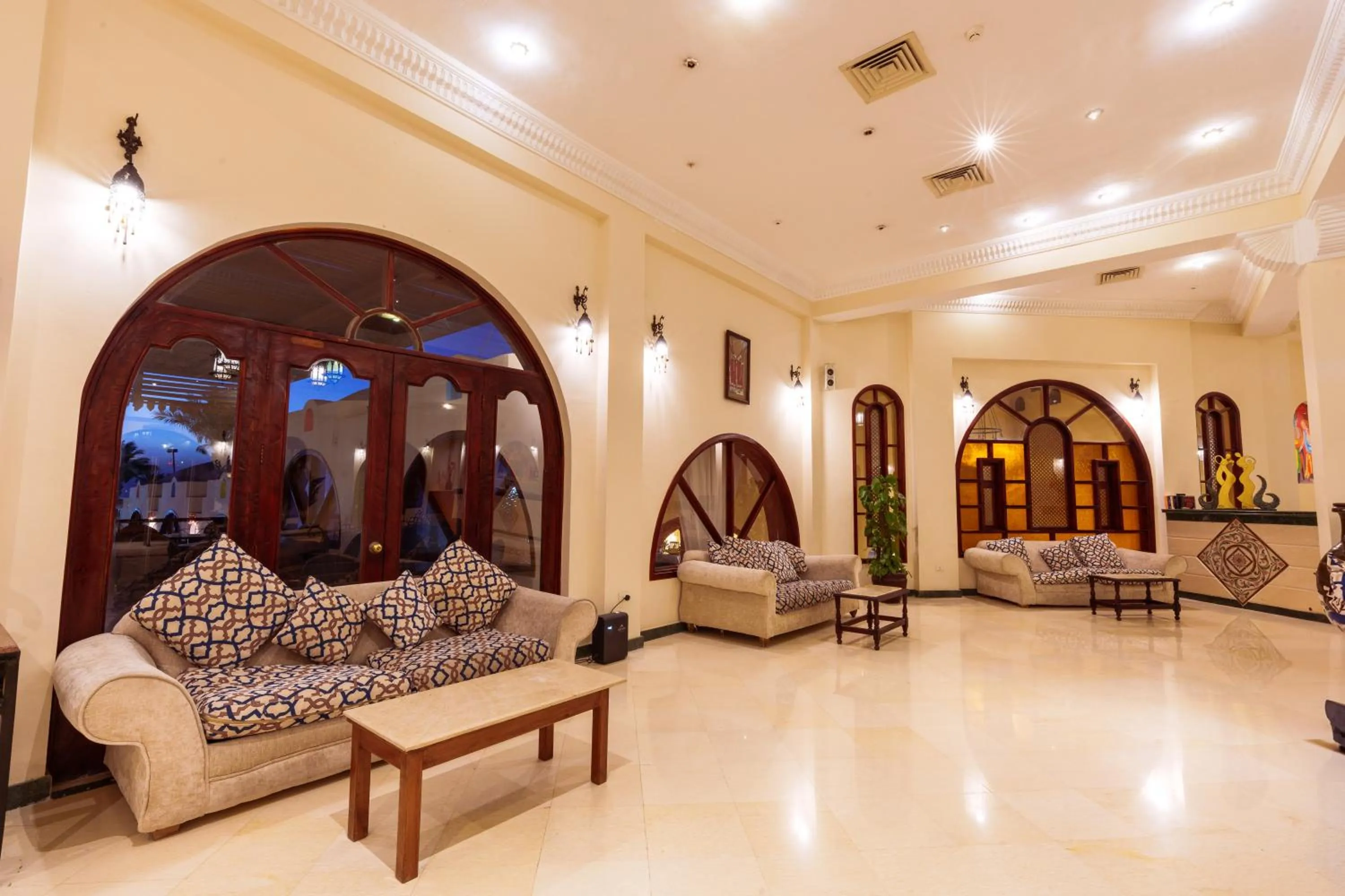 Lounge or bar in Protels Crystal Beach Resort