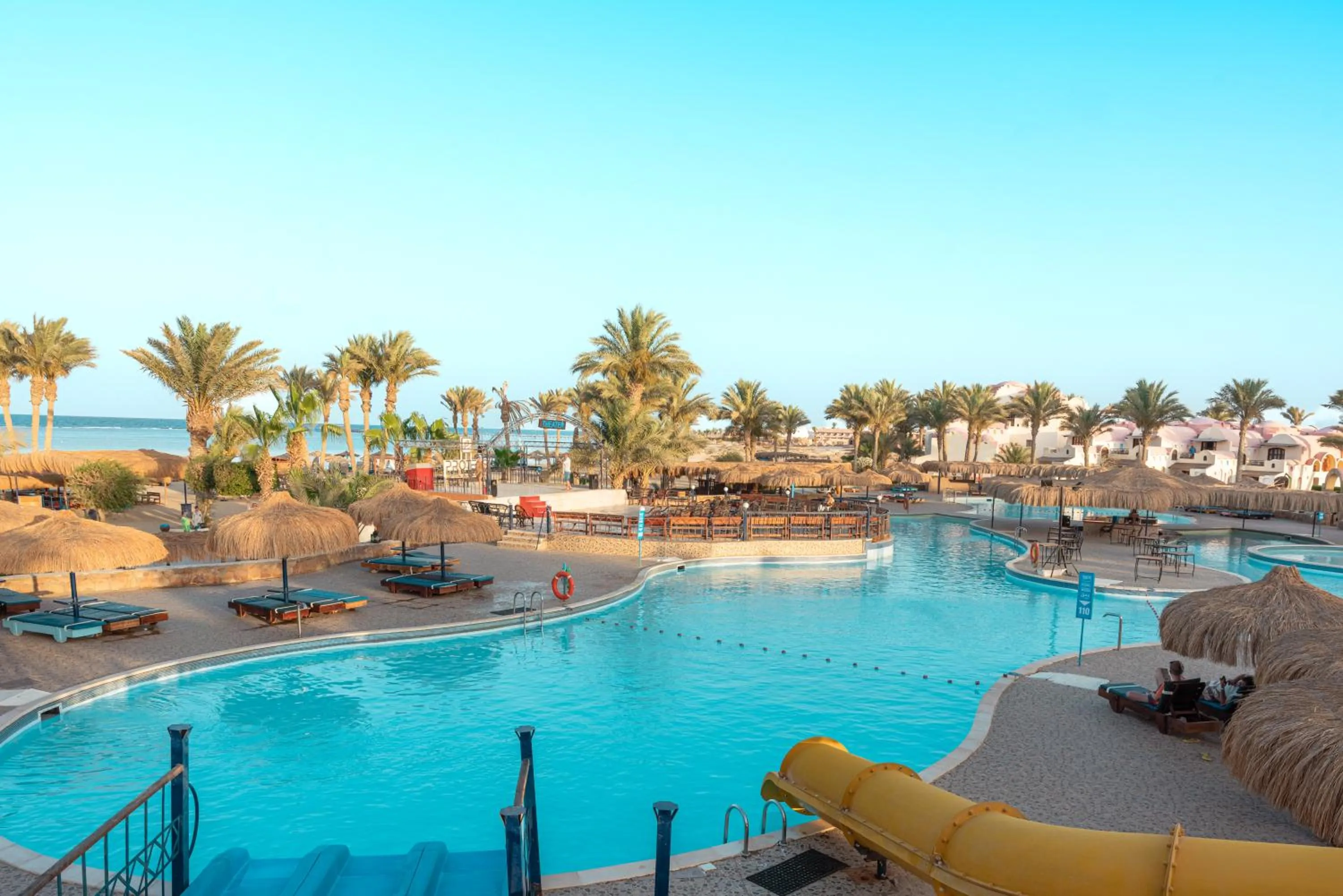 Swimming pool in Protels Crystal Beach Resort