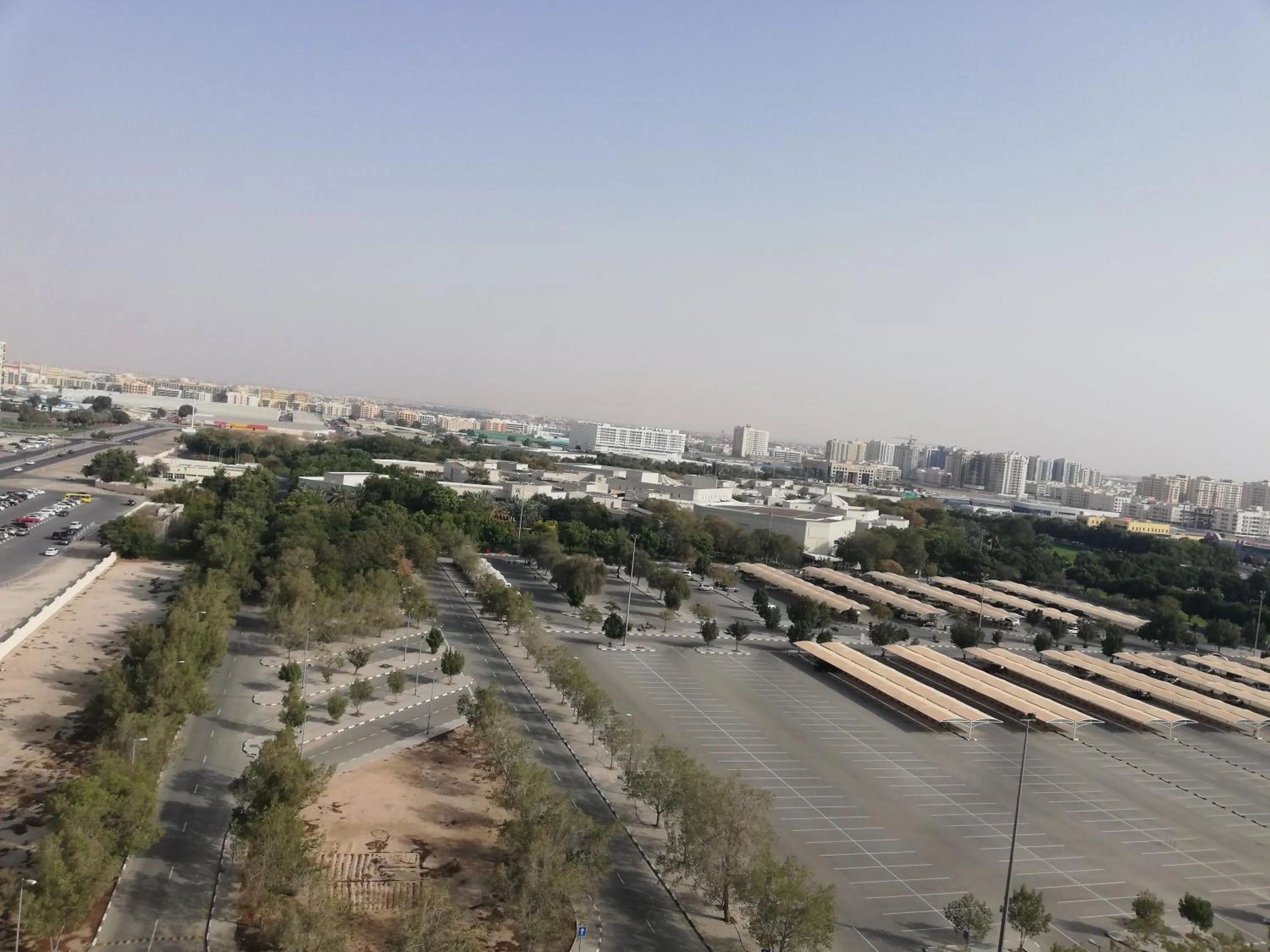 Day in Boulevard City Suites Hotel Apartments