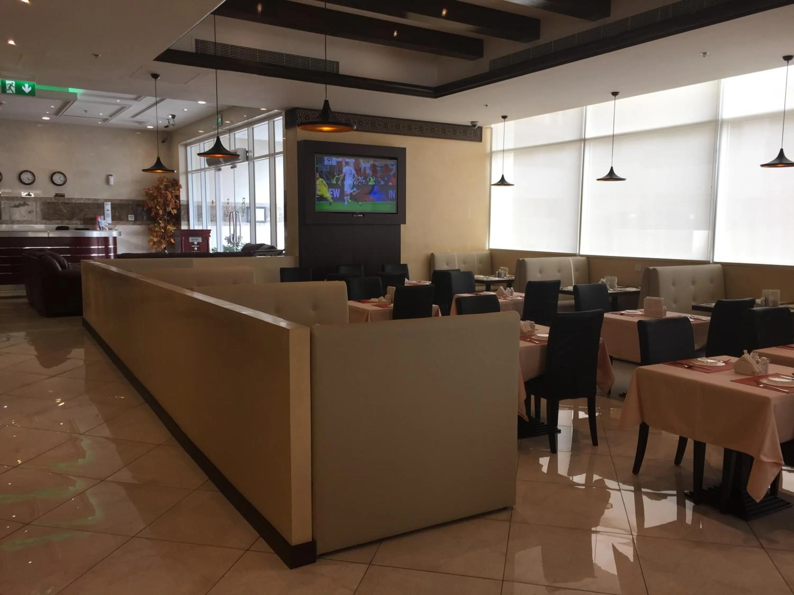 Restaurant/places to eat in Boulevard City Suites Hotel Apartments