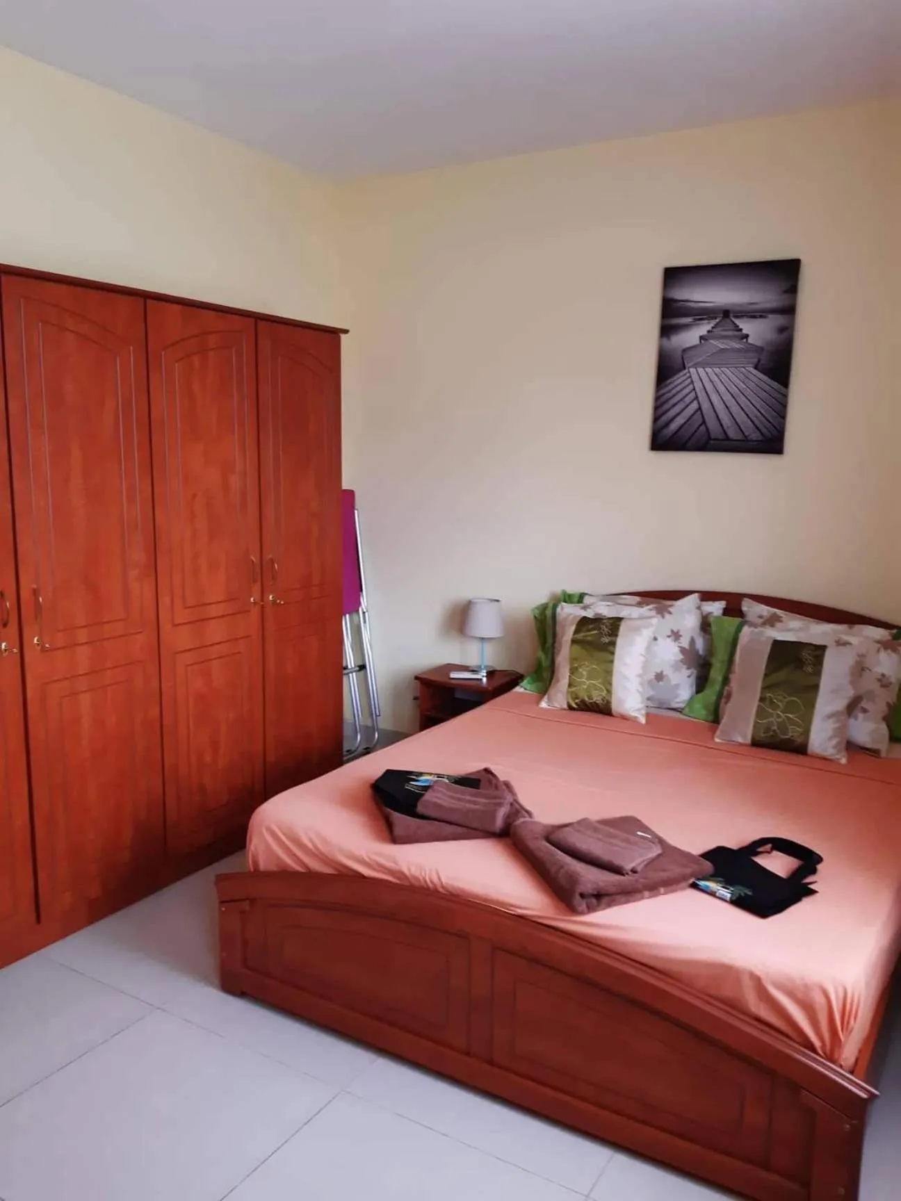 Bedroom, Bed in Twins Apartments Flic en Flac Beach