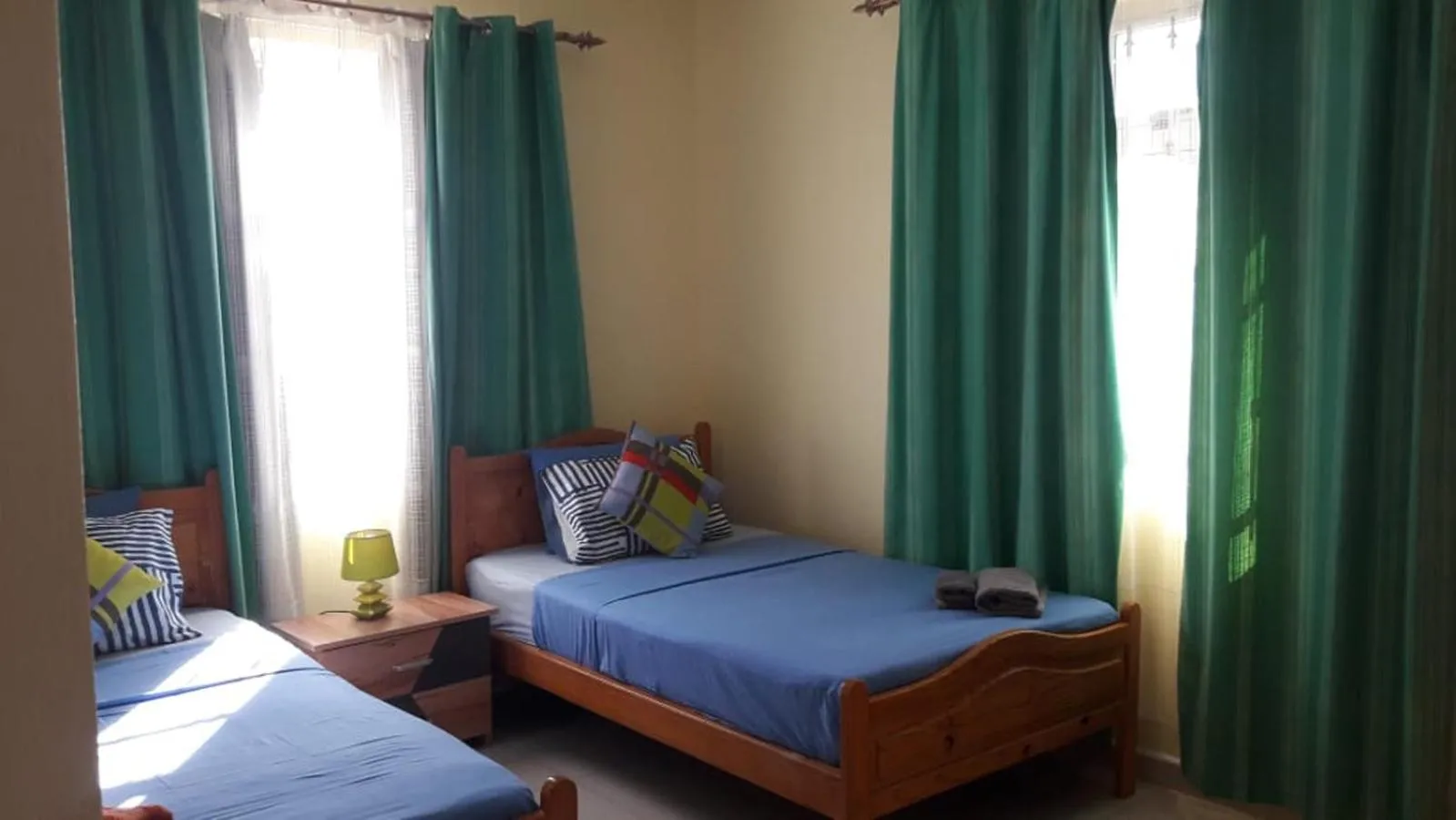 Bed in Twins Apartments Flic en Flac Beach
