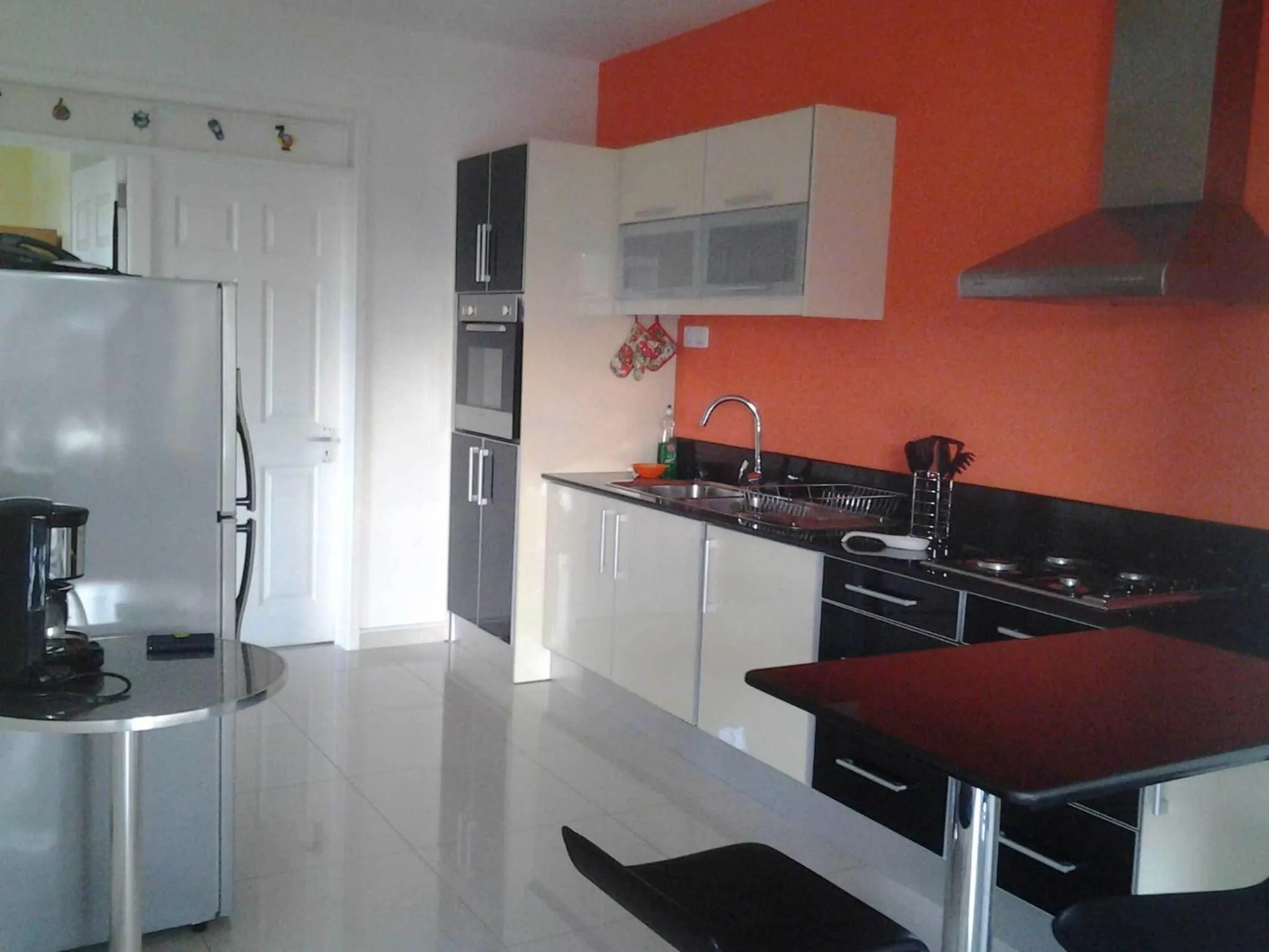 Kitchen or kitchenette in Twins Apartments Flic en Flac Beach