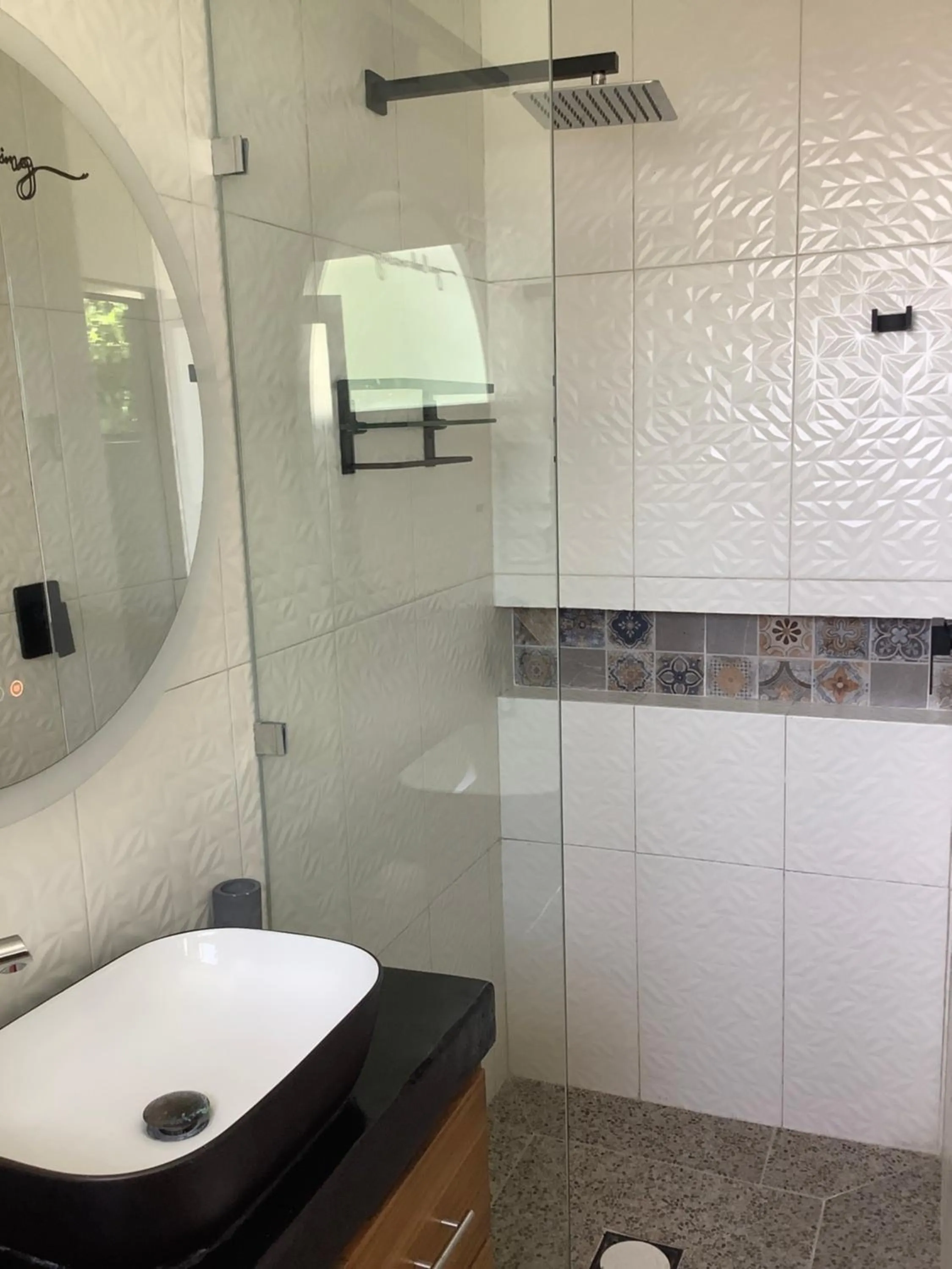 Shower in Casa Bene Villas